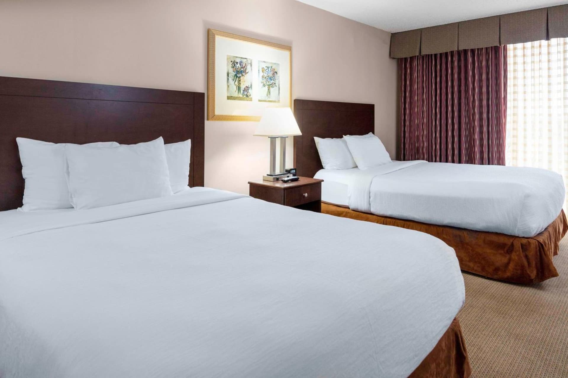Embassy Suites by Hilton Kansas City Plaza gallery photo in Kansas City, MO — image 7
