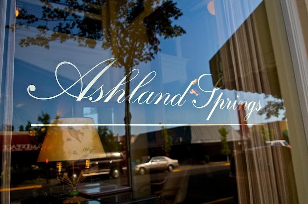Ashland Springs Hotel gallery photo in Ashland, OR — image 10