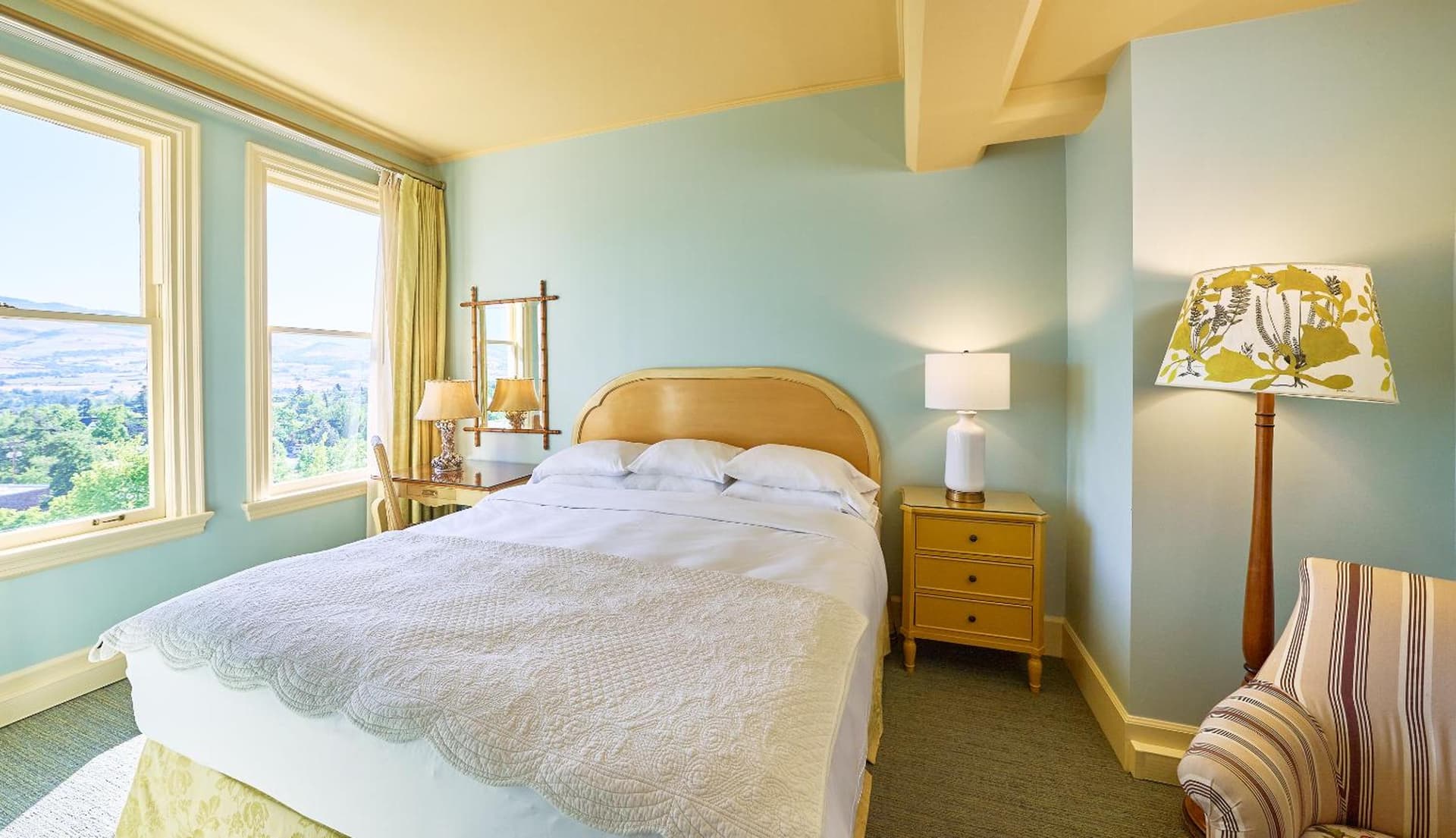 Ashland Springs Hotel property views in Ashland, OR — gallery photo 3