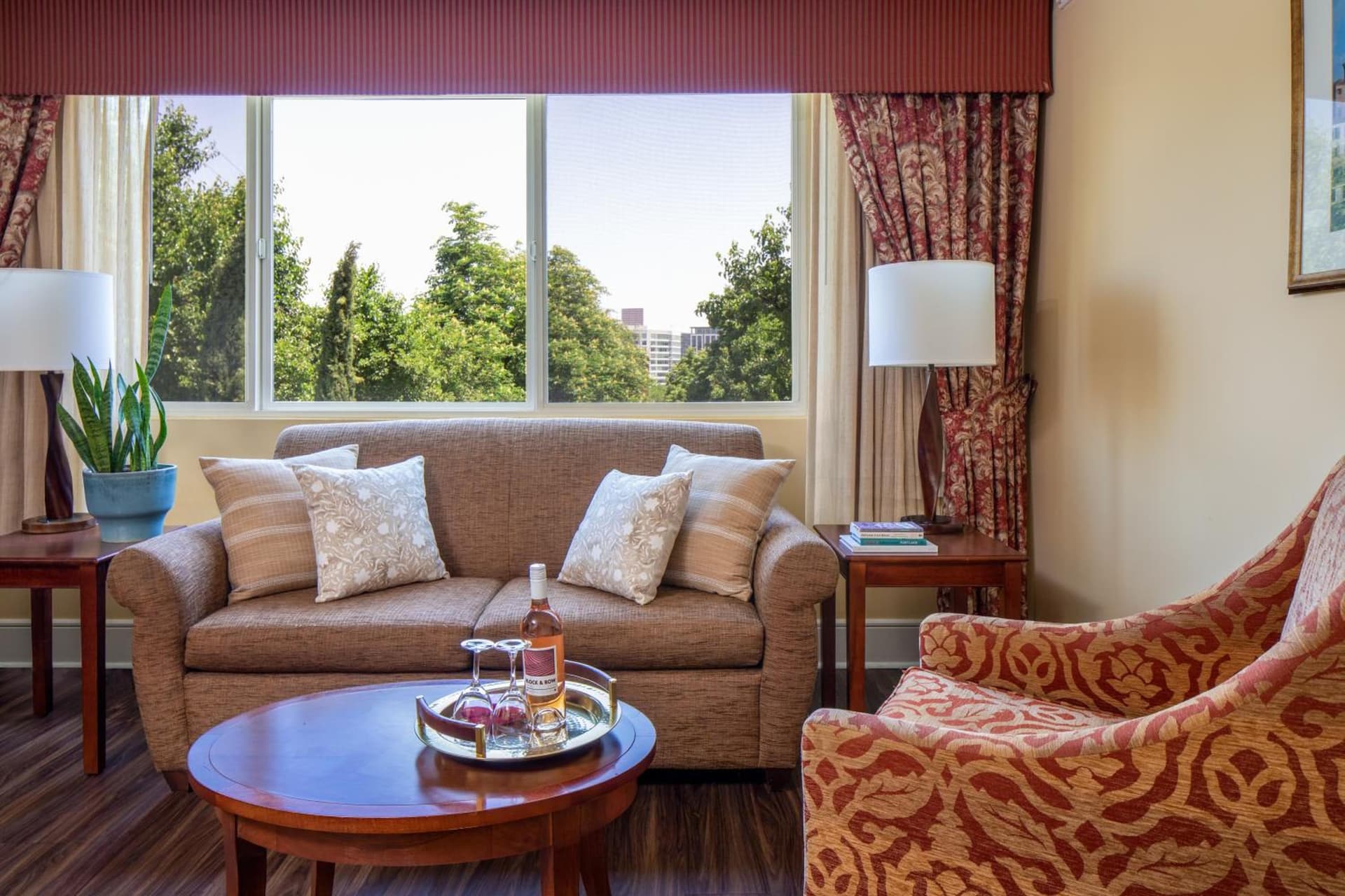 Park Lane Suites & Inn gallery photo in Portland, OR — image 18