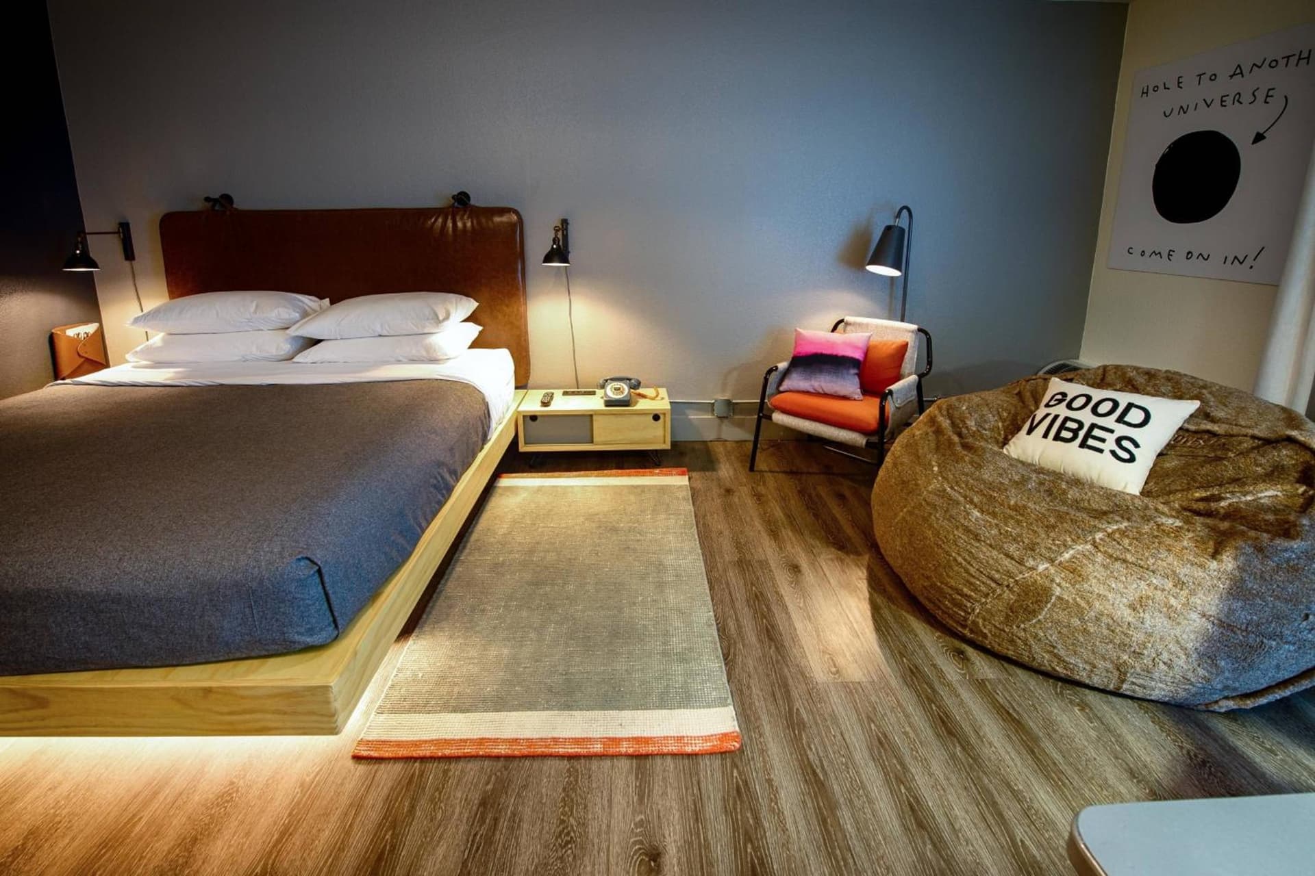 MOXY Phoenix Tempe/ASU Area gallery photo in Tempe, AZ — image 34