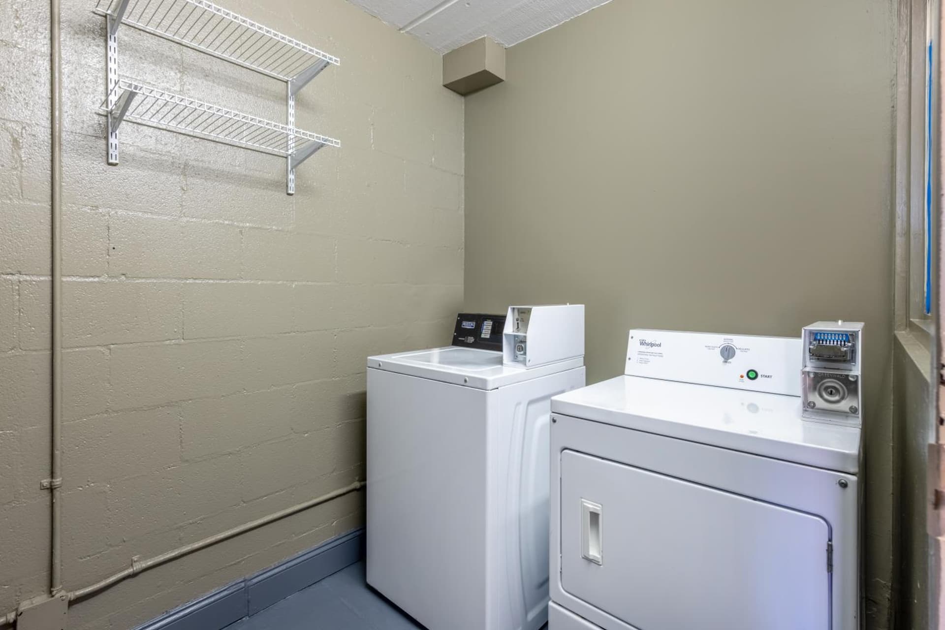 Days Inn & Suites by Wyndham Fort Bragg/Cross Creek Mall gallery photo in Fayetteville, NC — image 47