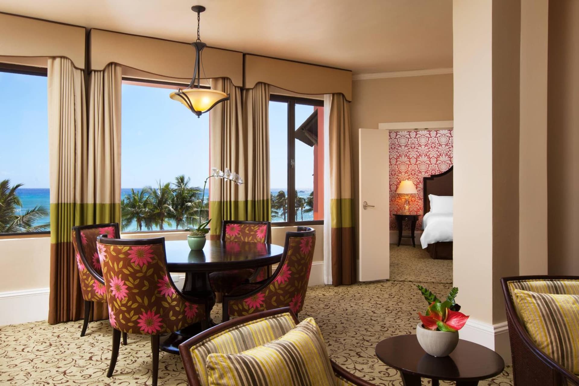 The Royal Hawaiian, A Luxury Collection Resort, Waikiki gallery photo in Honolulu, HI — image 175