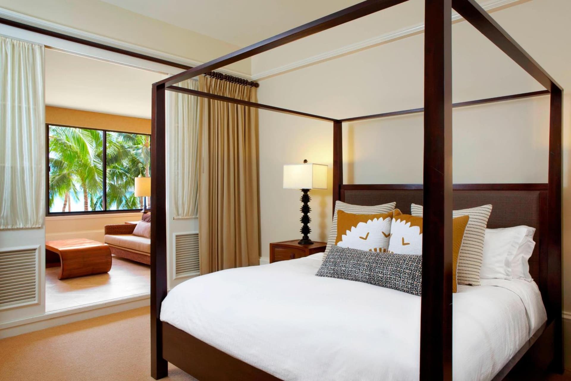 The Royal Hawaiian, A Luxury Collection Resort, Waikiki gallery photo in Honolulu, HI — image 132