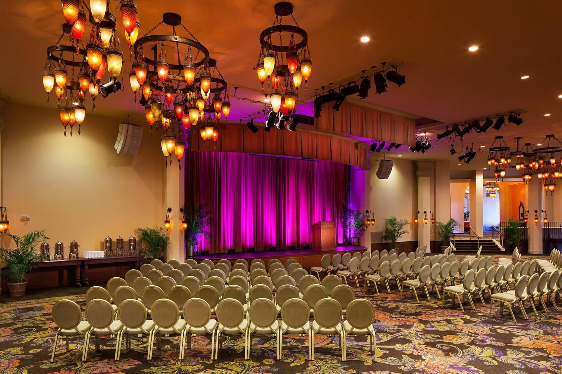 The Royal Hawaiian, A Luxury Collection Resort, Waikiki gallery photo in Honolulu, HI — image 119