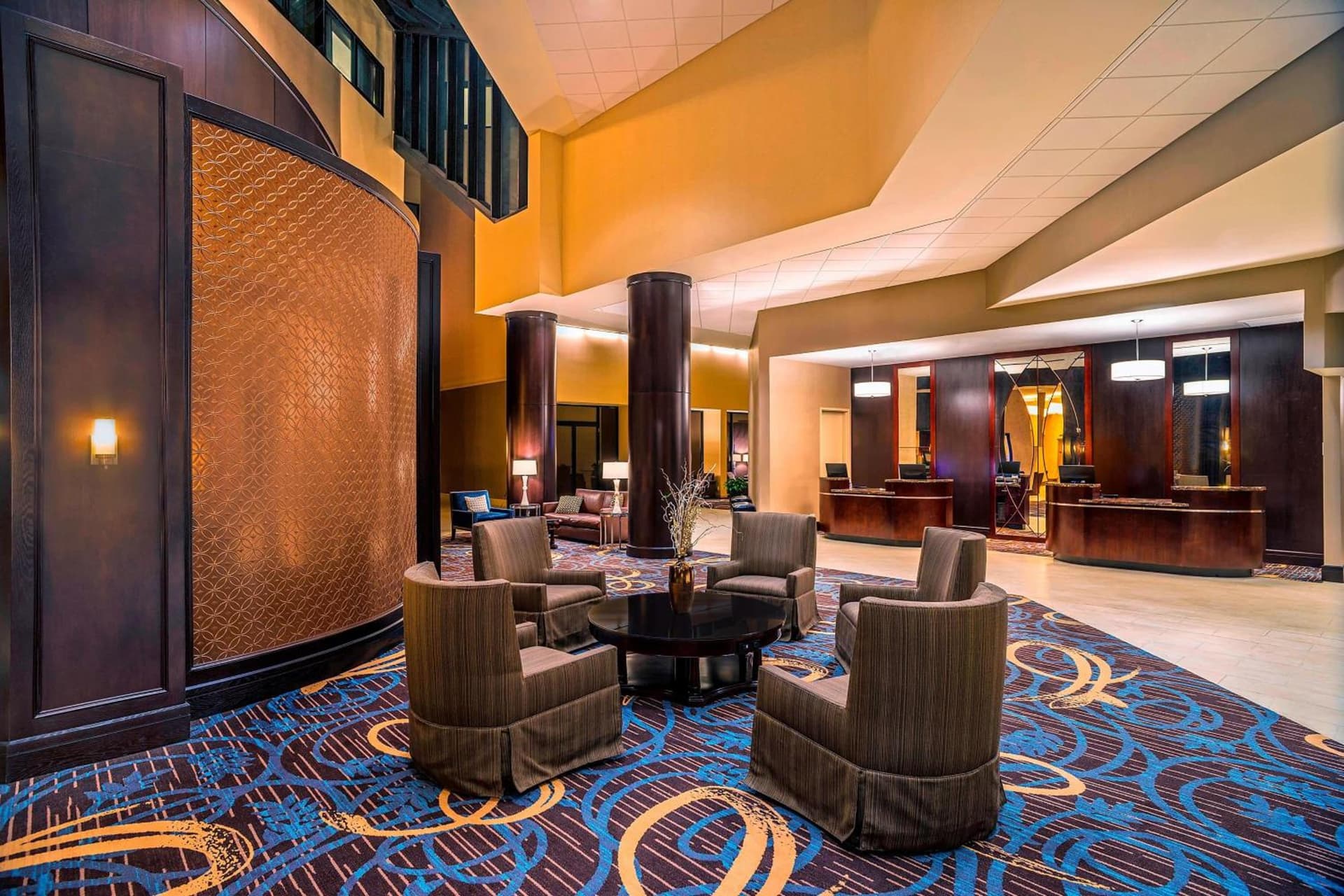 Sheraton North Houston at George Bush Intercontinental interior in Houston, TX — gallery photo 2