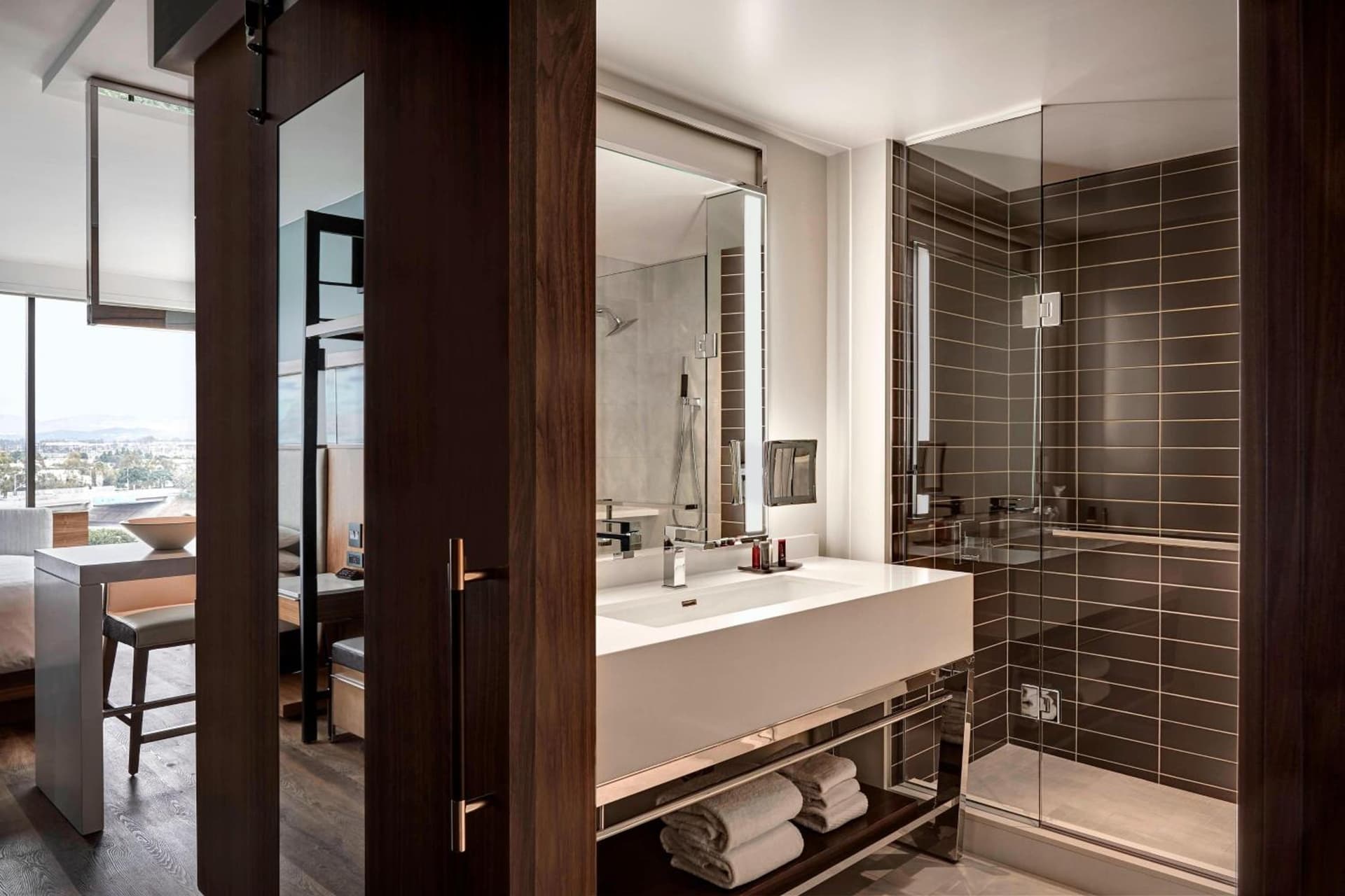 Marriott Irvine Spectrum property views in Irvine, CA — gallery photo 3