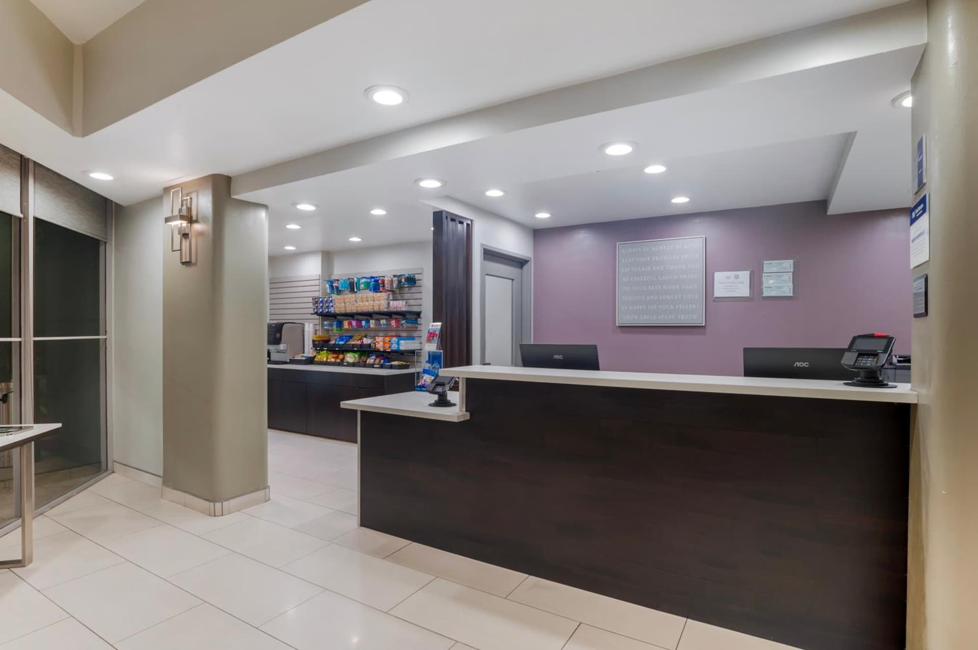 Best Western Plus Commerce Hotel gallery photo in Los Angeles, CA — image 64
