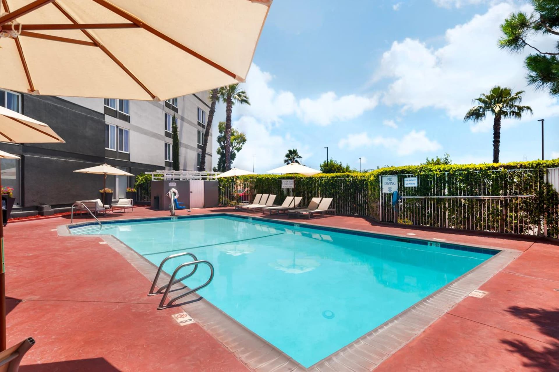 Best Western Plus Commerce Hotel gallery photo in Los Angeles, CA — image 69