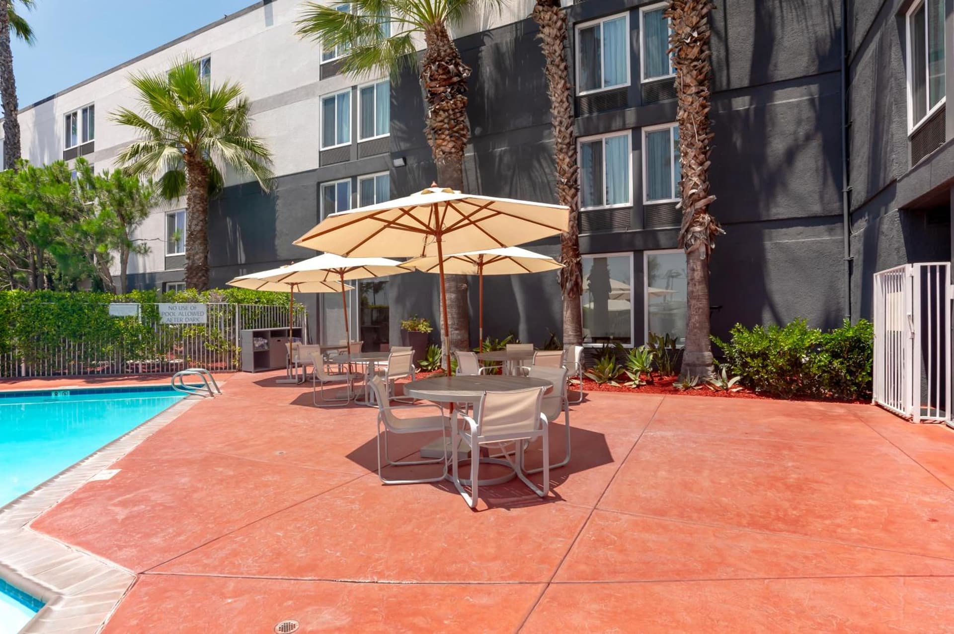 Best Western Plus Commerce Hotel gallery photo in Los Angeles, CA — image 30