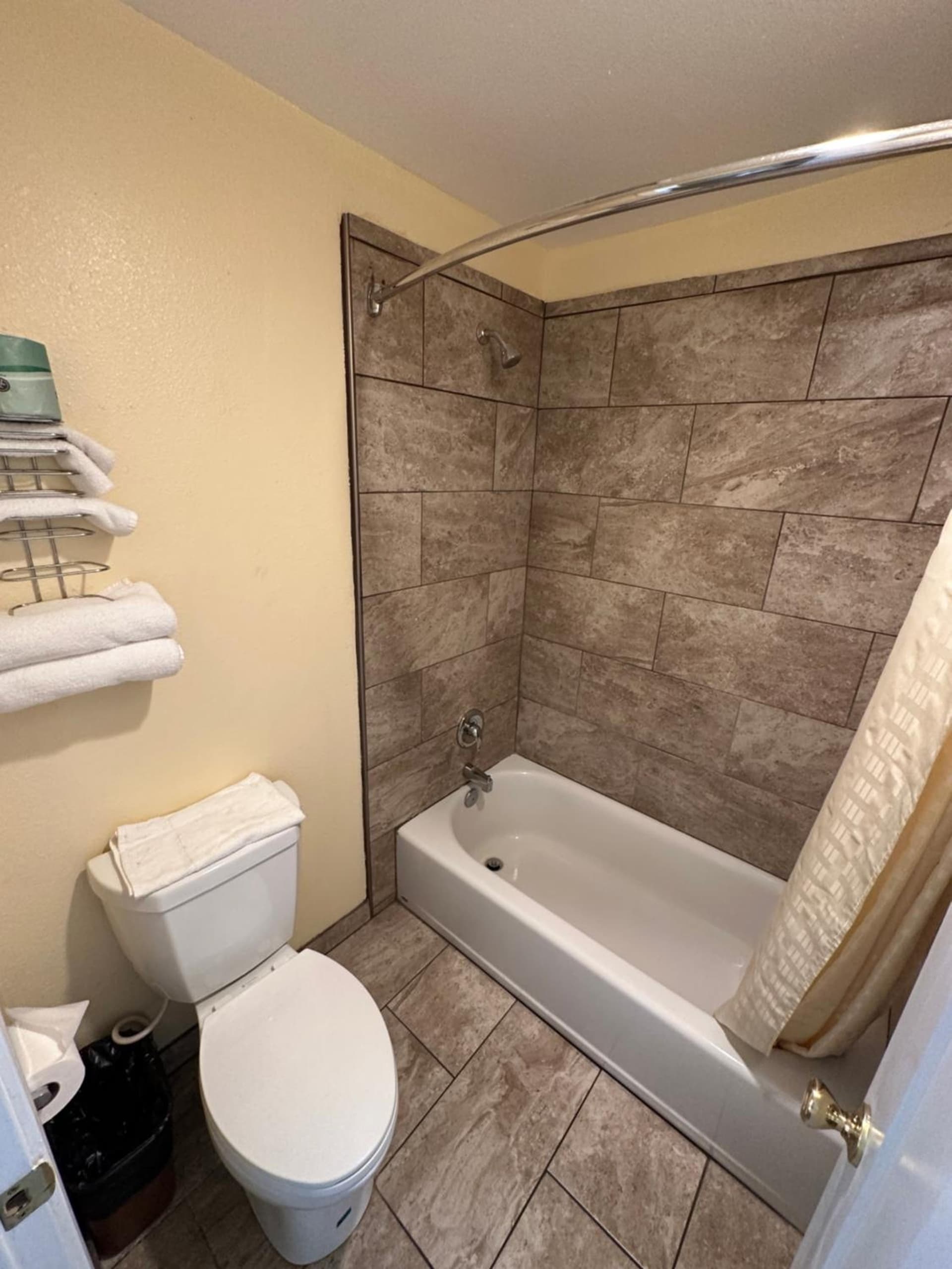 Relax Inn of Medford gallery photo in Medford, OR — image 4