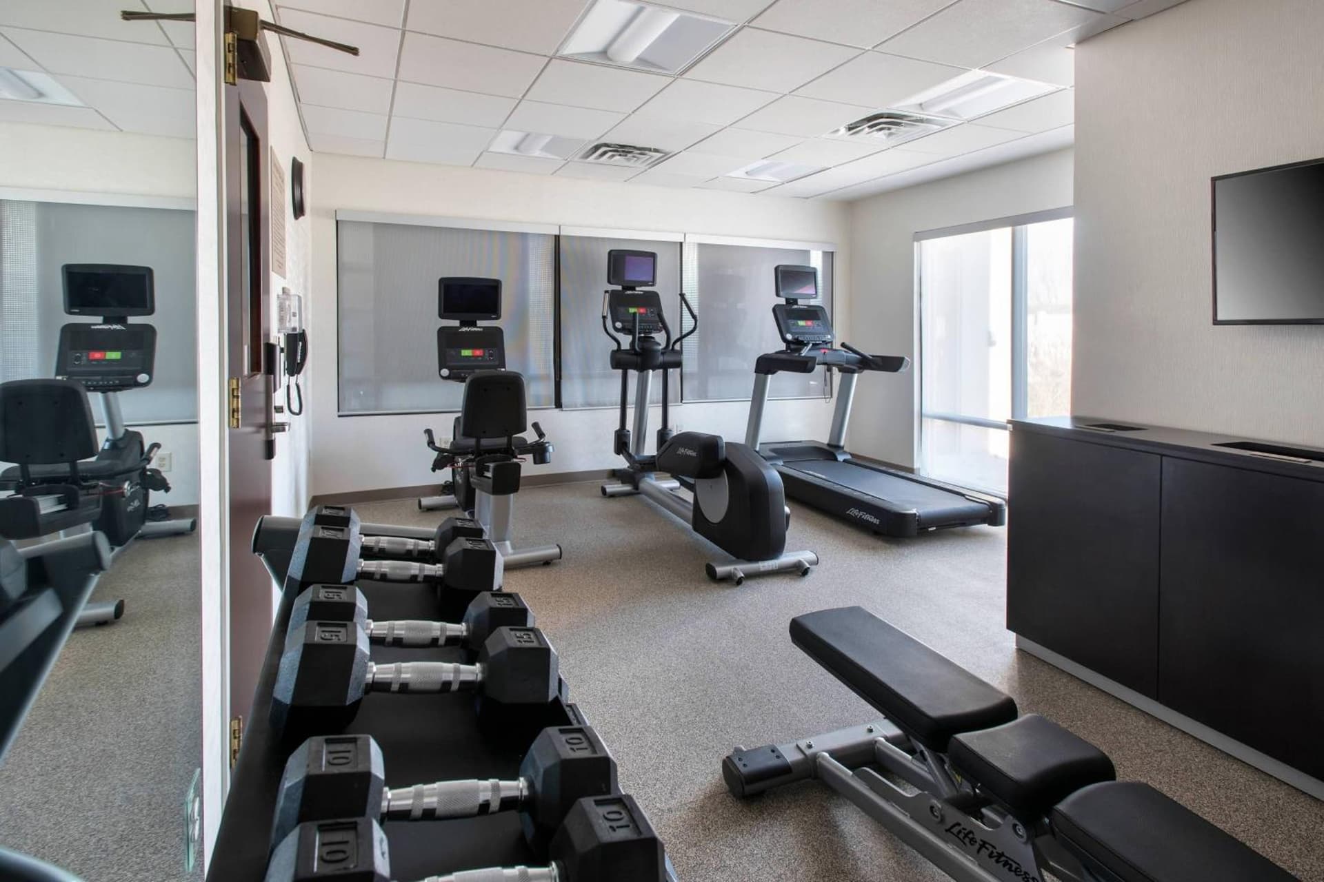 SpringHill Suites Danbury gallery photo in Danbury, CT — image 9