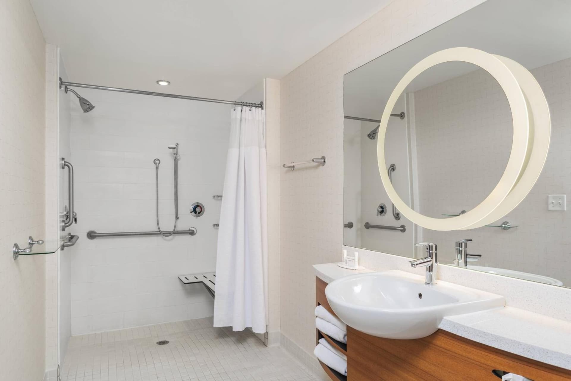 SpringHill Suites by Marriott Downtown Chattanooga/Cameron Harbor gallery photo in Chattanooga, TN — image 35