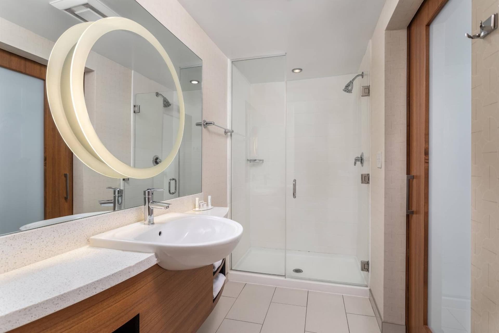 SpringHill Suites by Marriott Downtown Chattanooga/Cameron Harbor gallery photo in Chattanooga, TN — image 32
