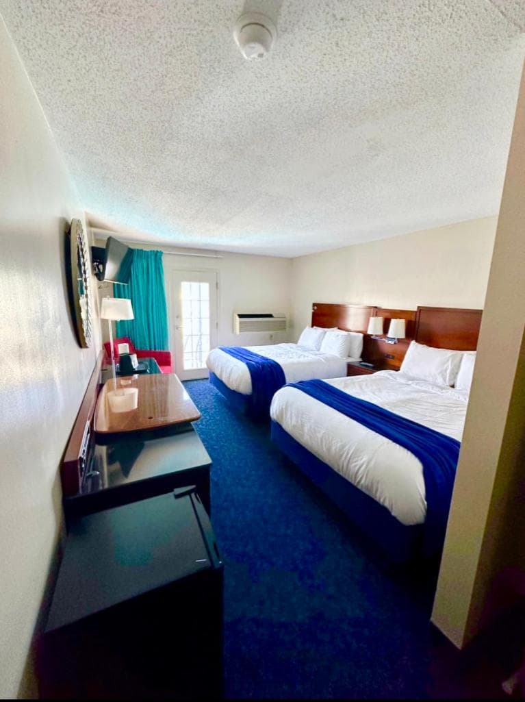 Islander Inn gallery photo in Put-in-Bay, OH — image 41