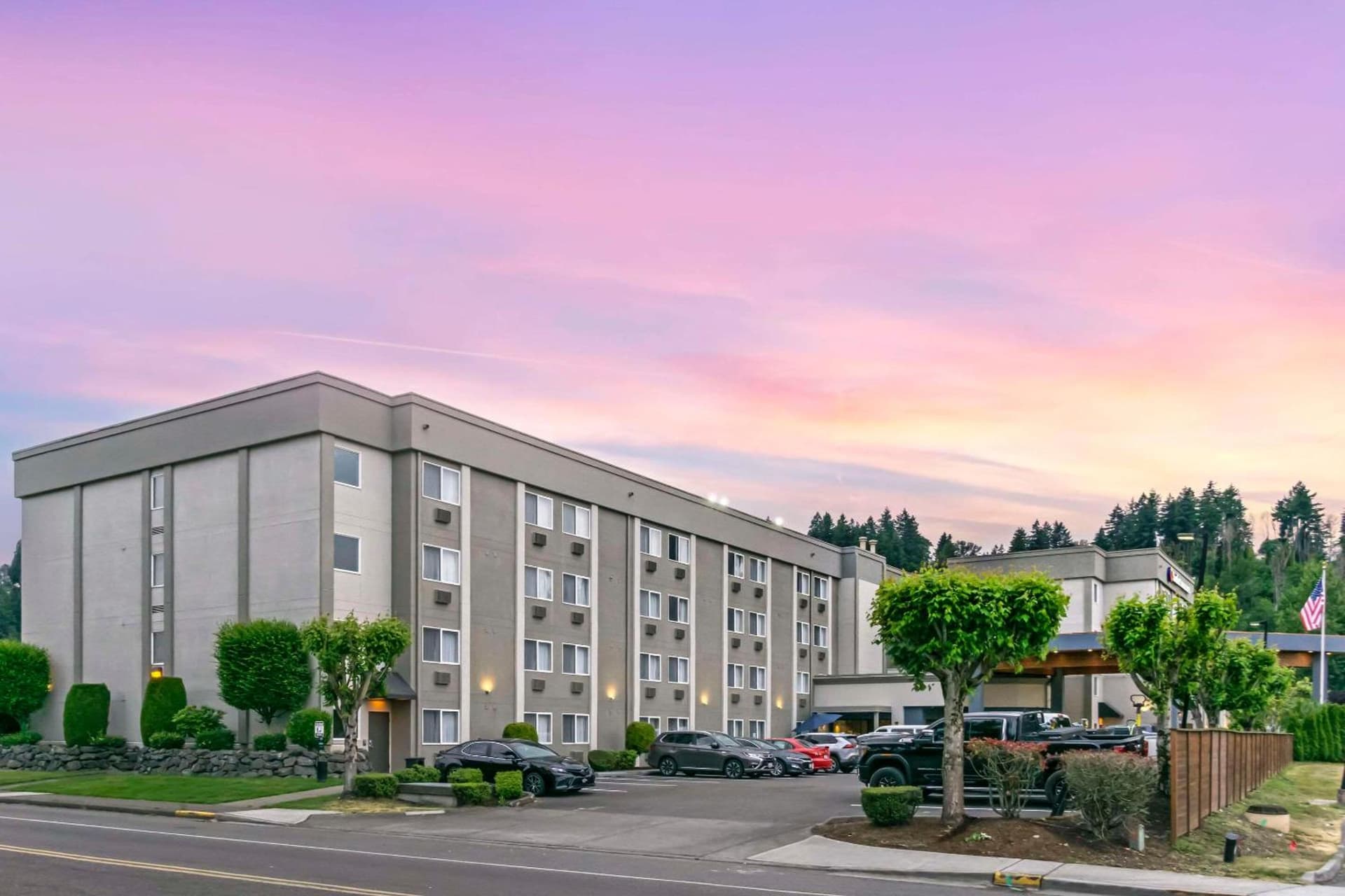 Comfort Inn & Suites Pacific - Auburn gallery photo in Auburn, WA — image 65