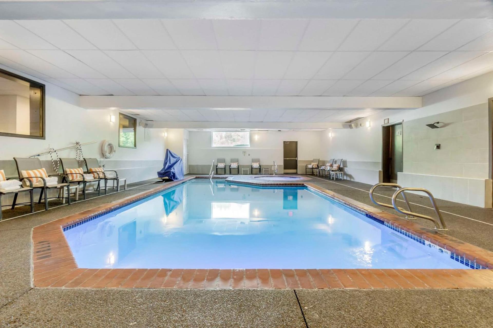 Comfort Inn & Suites Pacific - Auburn gallery photo in Auburn, WA — image 15