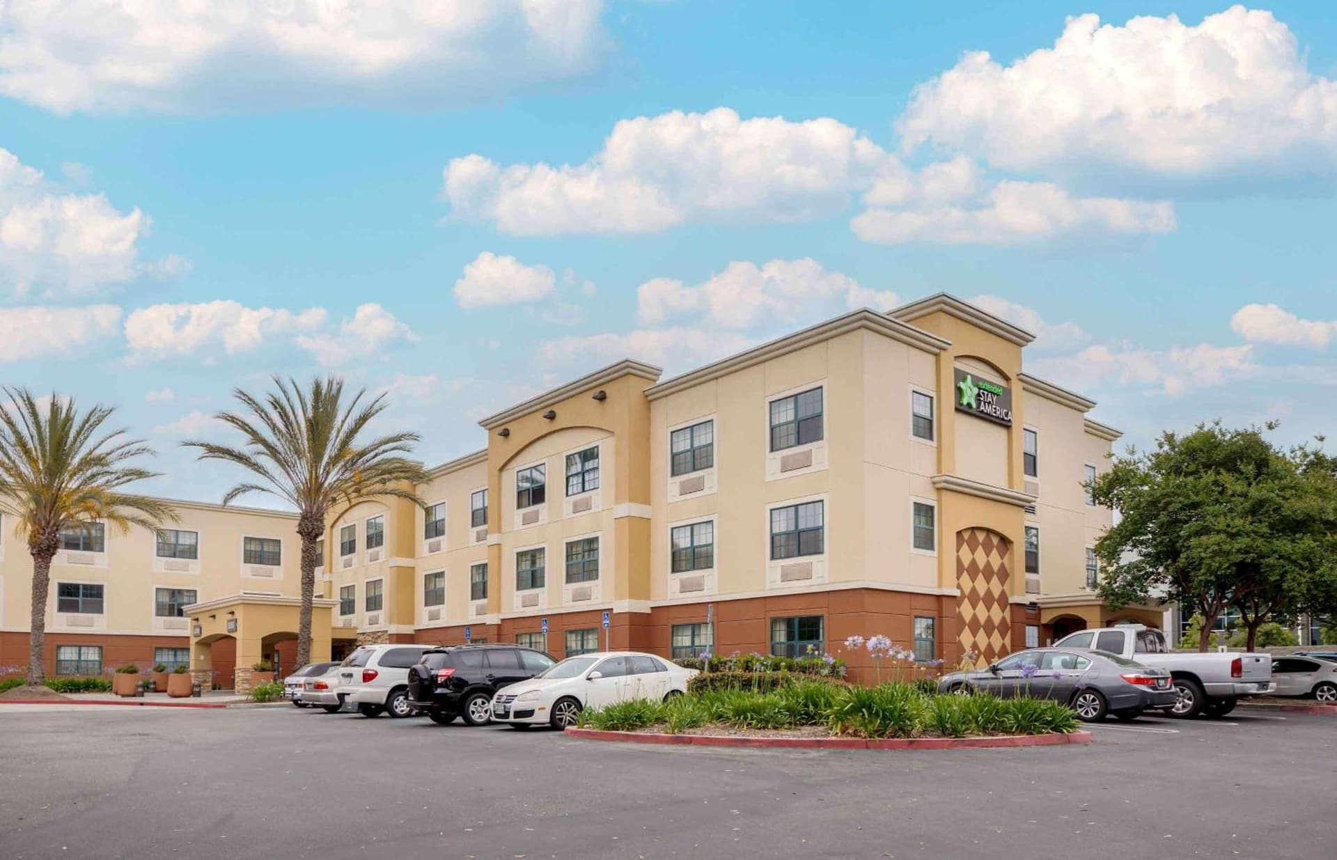 Extended Stay America Suites - Orange County - Huntington Beach — hotel in Huntington Beach, California