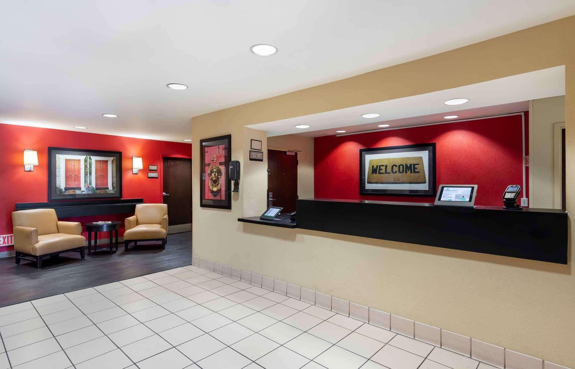 Suburban Studios Columbus Fort Benning Area gallery photo in Columbus, GA — image 25