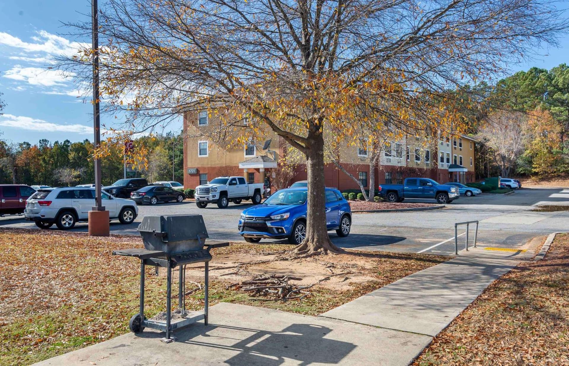 Suburban Studios Columbus Fort Benning Area gallery photo in Columbus, GA — image 32