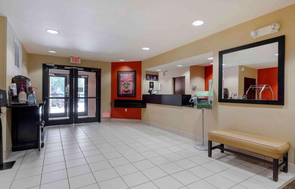 Extended Stay America Suites - Laredo - Del Mar gallery photo in Laredo, TX — image 4