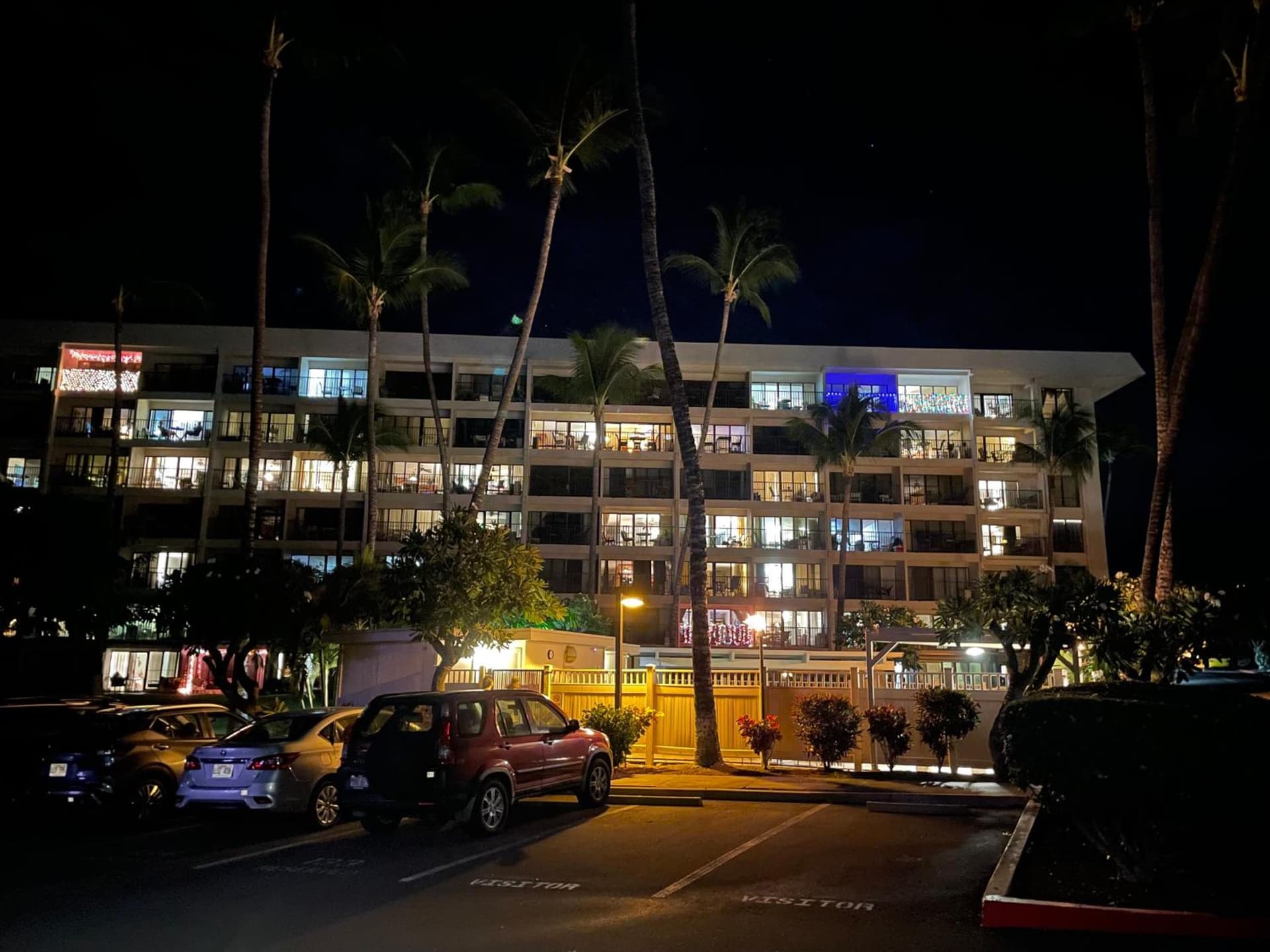 DELUXE PANORAMIC OCEAN VIEW - Dual AC - RENOVATED - FULLY EQUIPPED - SELF MGMT FREE PARKING featured exterior or lobby in Wailea, HI — similar hotel