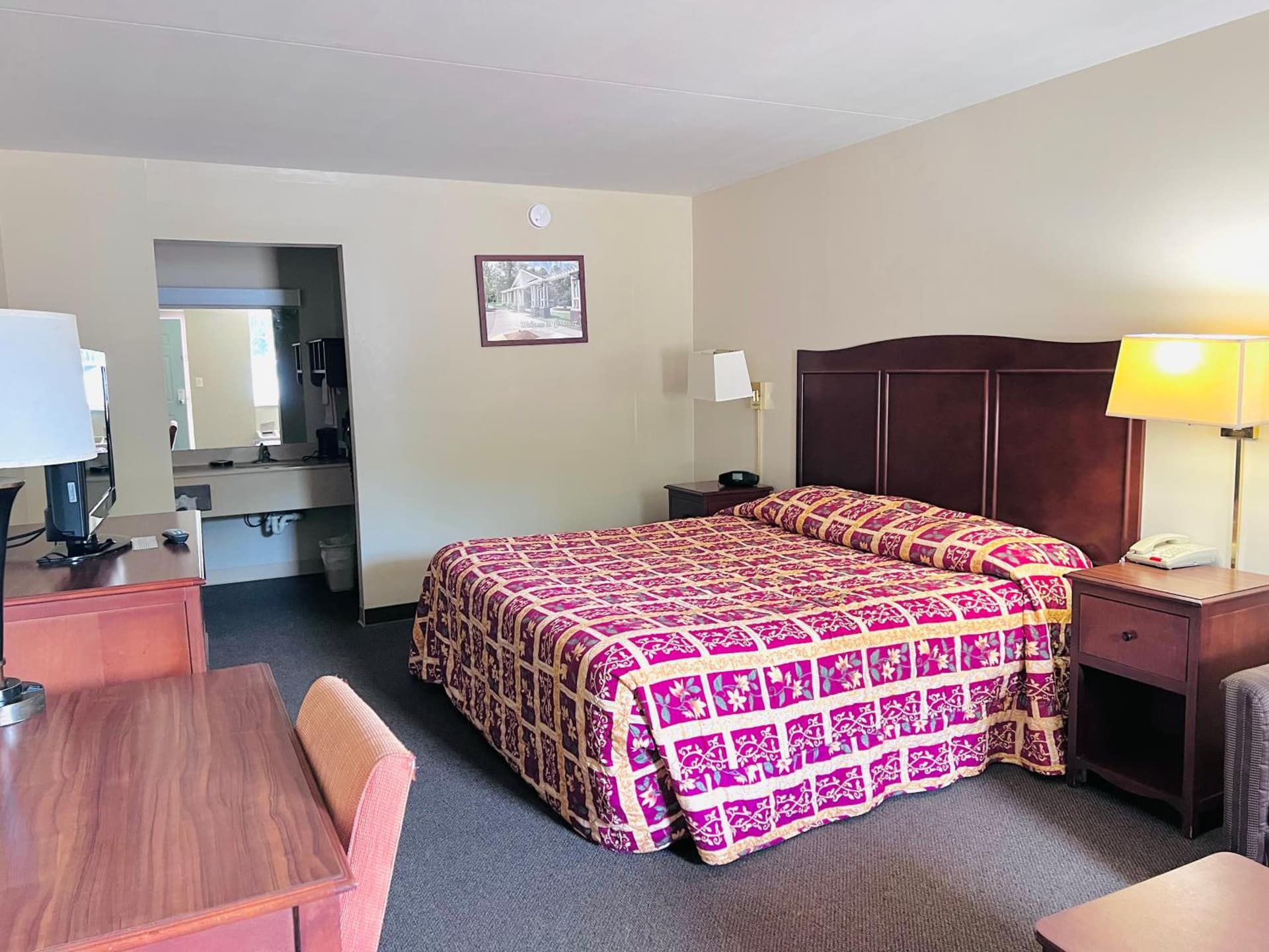 Ashley inn property views in Crossett, AR — gallery photo 3