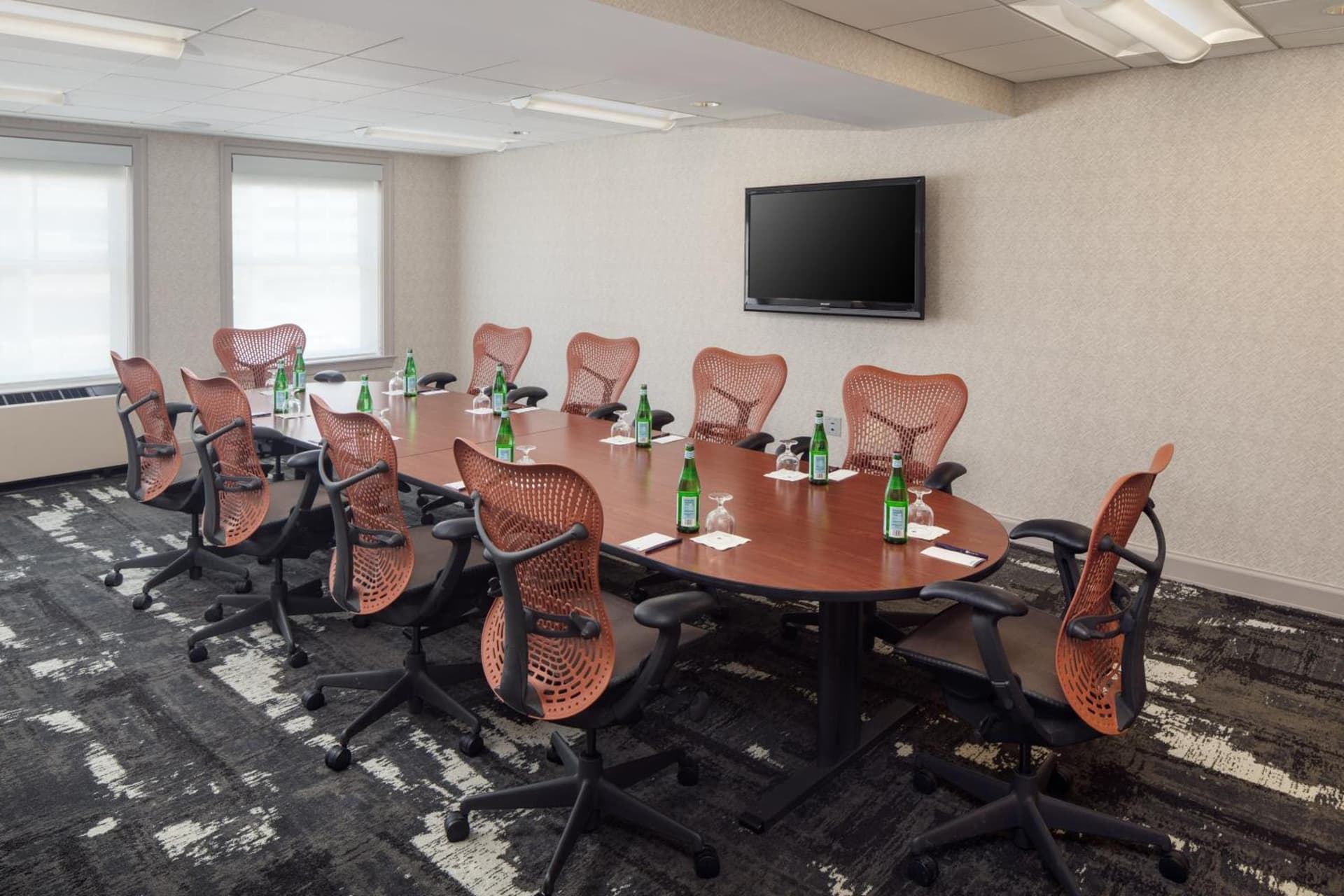 DoubleTree Suites by Hilton Hotel Detroit Downtown - Fort Shelby gallery photo in Detroit, MI — image 57
