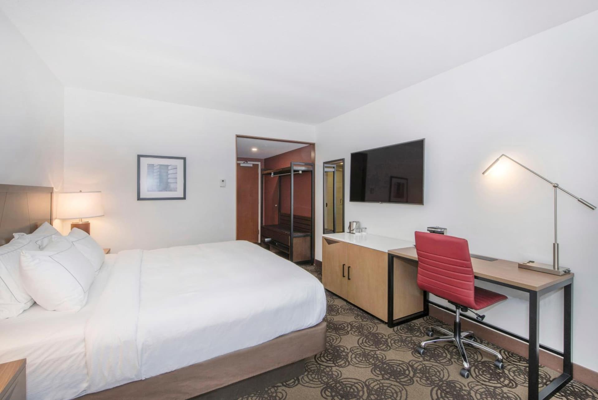 DoubleTree by Hilton Raleigh-Cary interior in Cary, NC — gallery photo 2