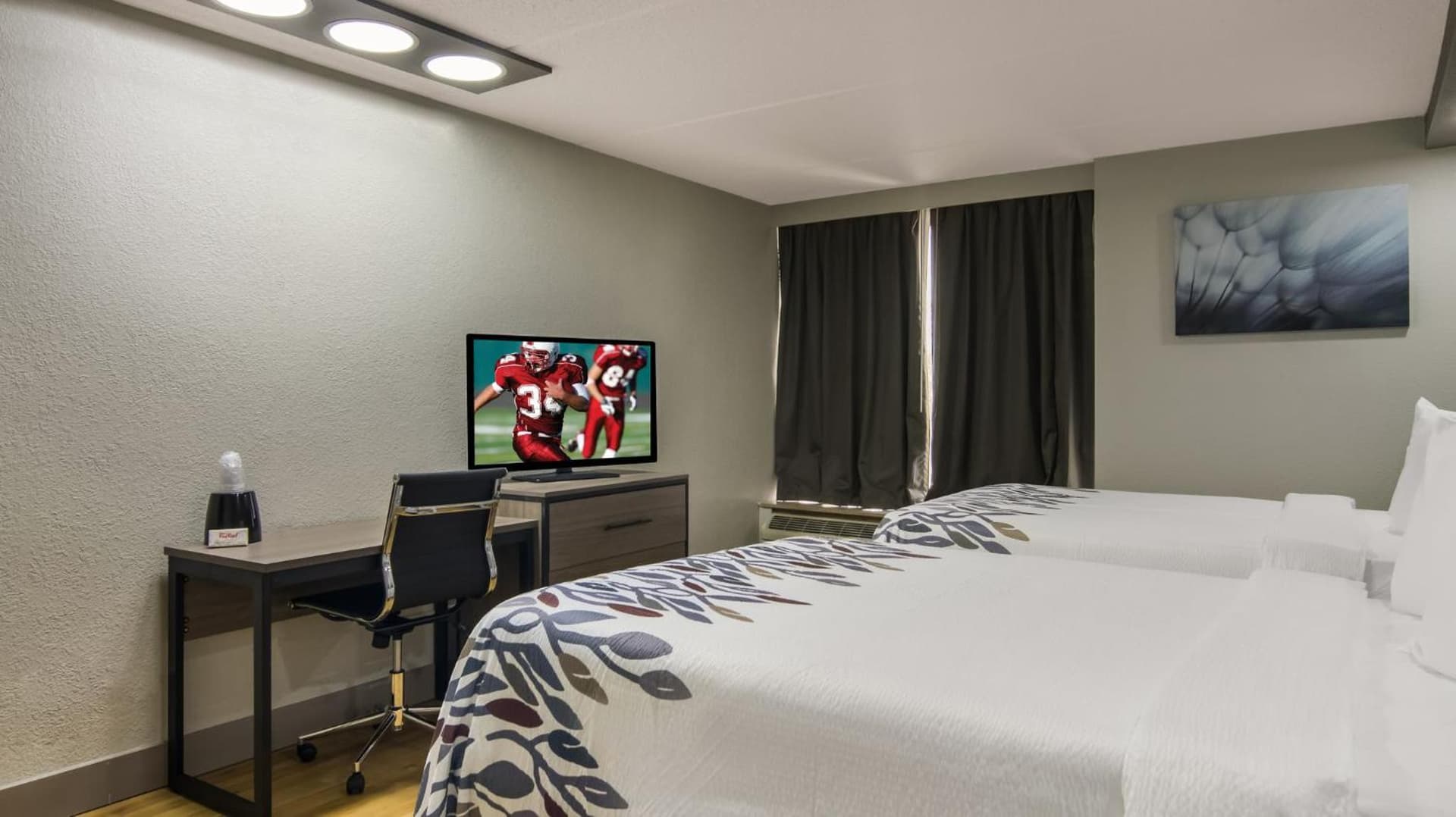 Red Roof Inn & Conference Center Chicago - Aurora Fox Valley gallery photo in North Aurora, IL — image 34