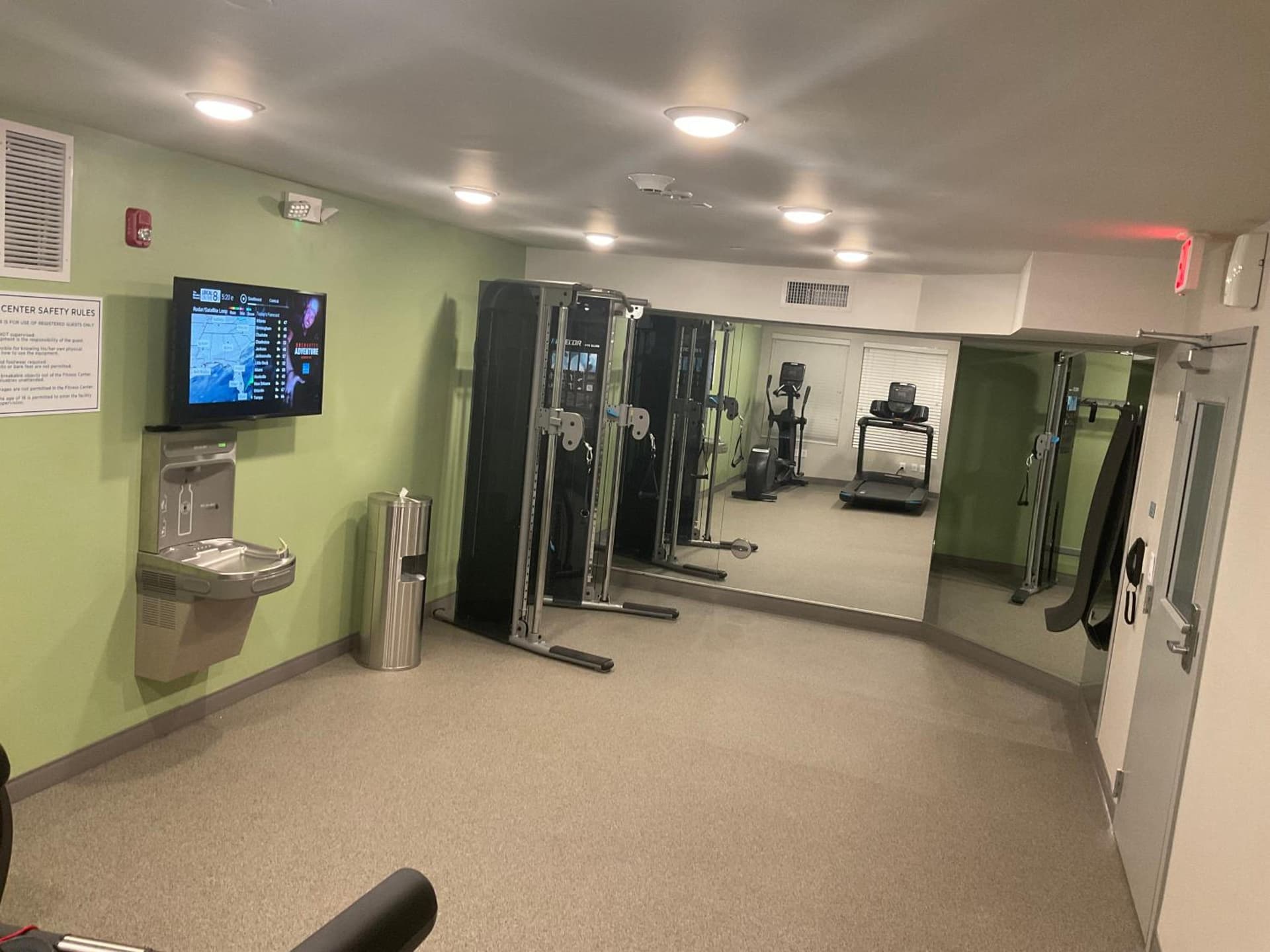 WoodSpring Suites Dearborn Detroit gallery photo in Dearborn, MI — image 32
