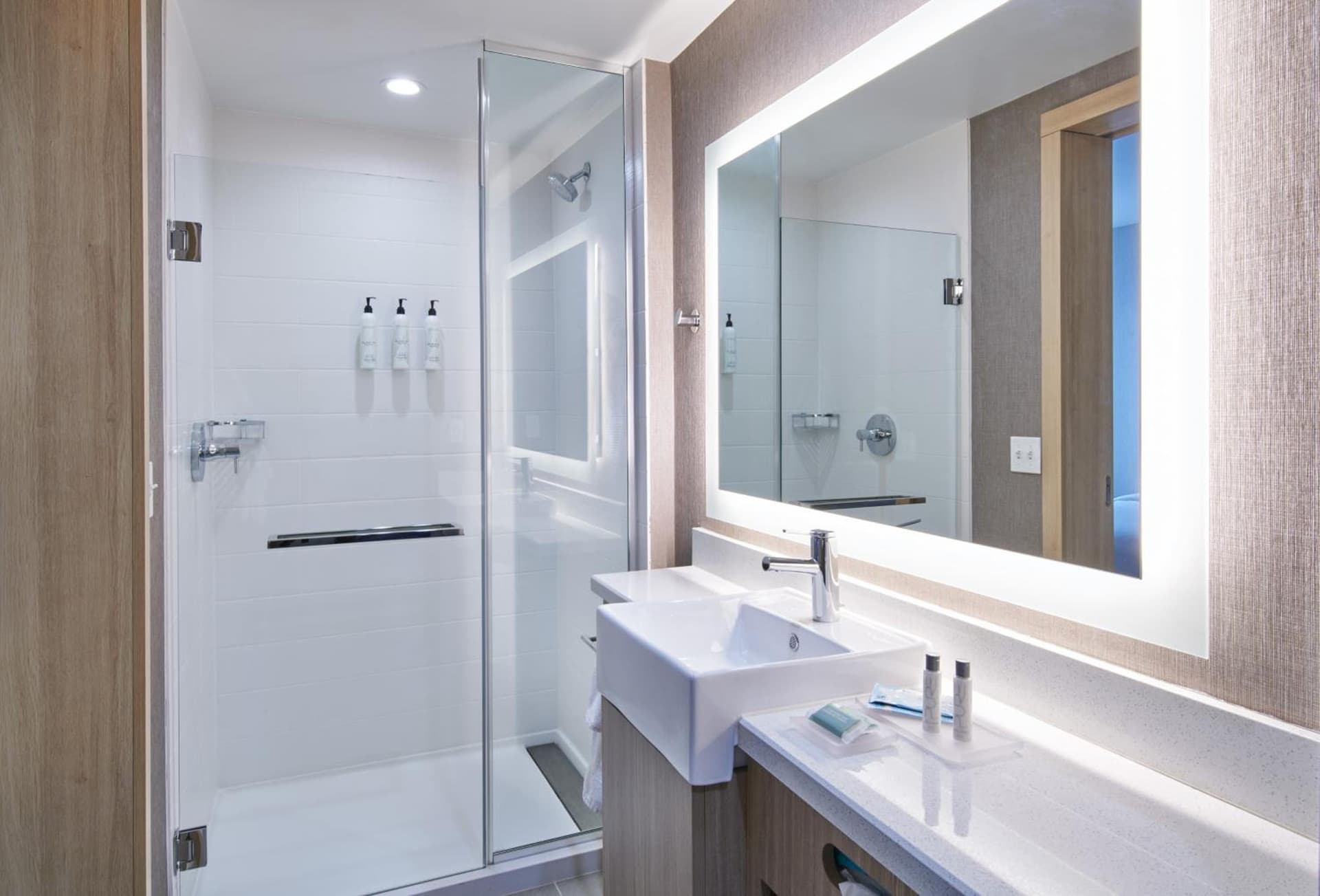 SpringHill Suites by Marriott Detroit Dearborn gallery photo in Dearborn, MI — image 20