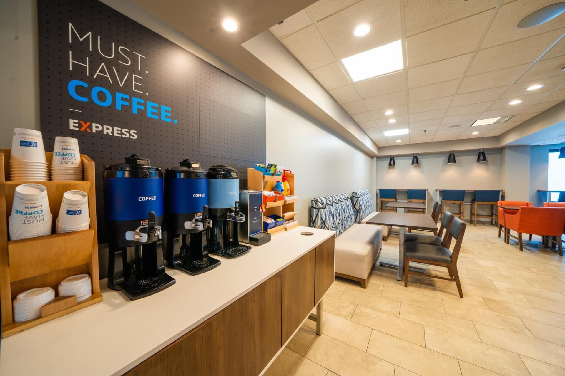 Holiday Inn Express Hotel & Suites Tampa-Oldsmar by IHG gallery photo in Oldsmar, FL — image 63