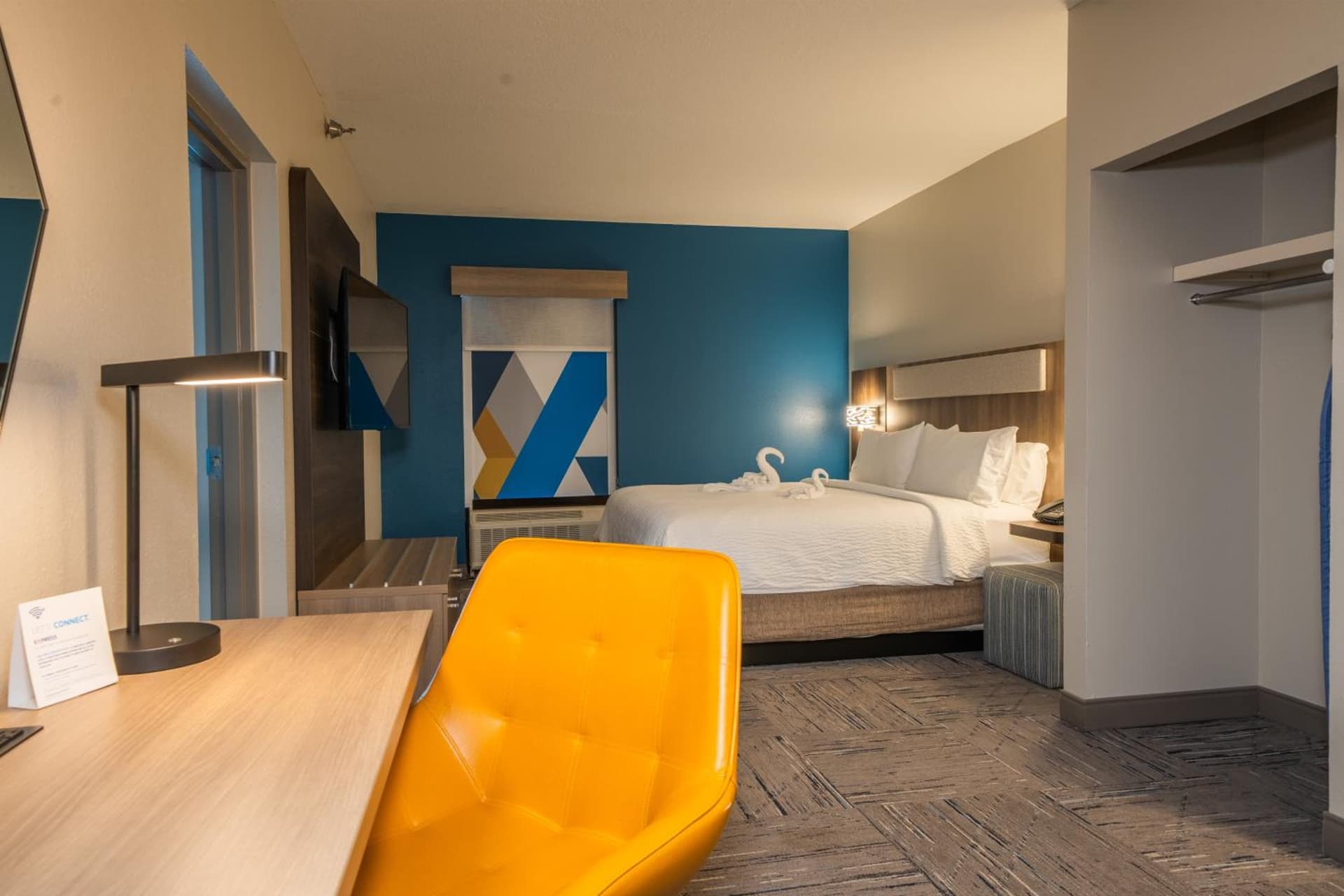 Holiday Inn Express Hotel & Suites Tampa-Oldsmar by IHG gallery photo in Oldsmar, FL — image 22