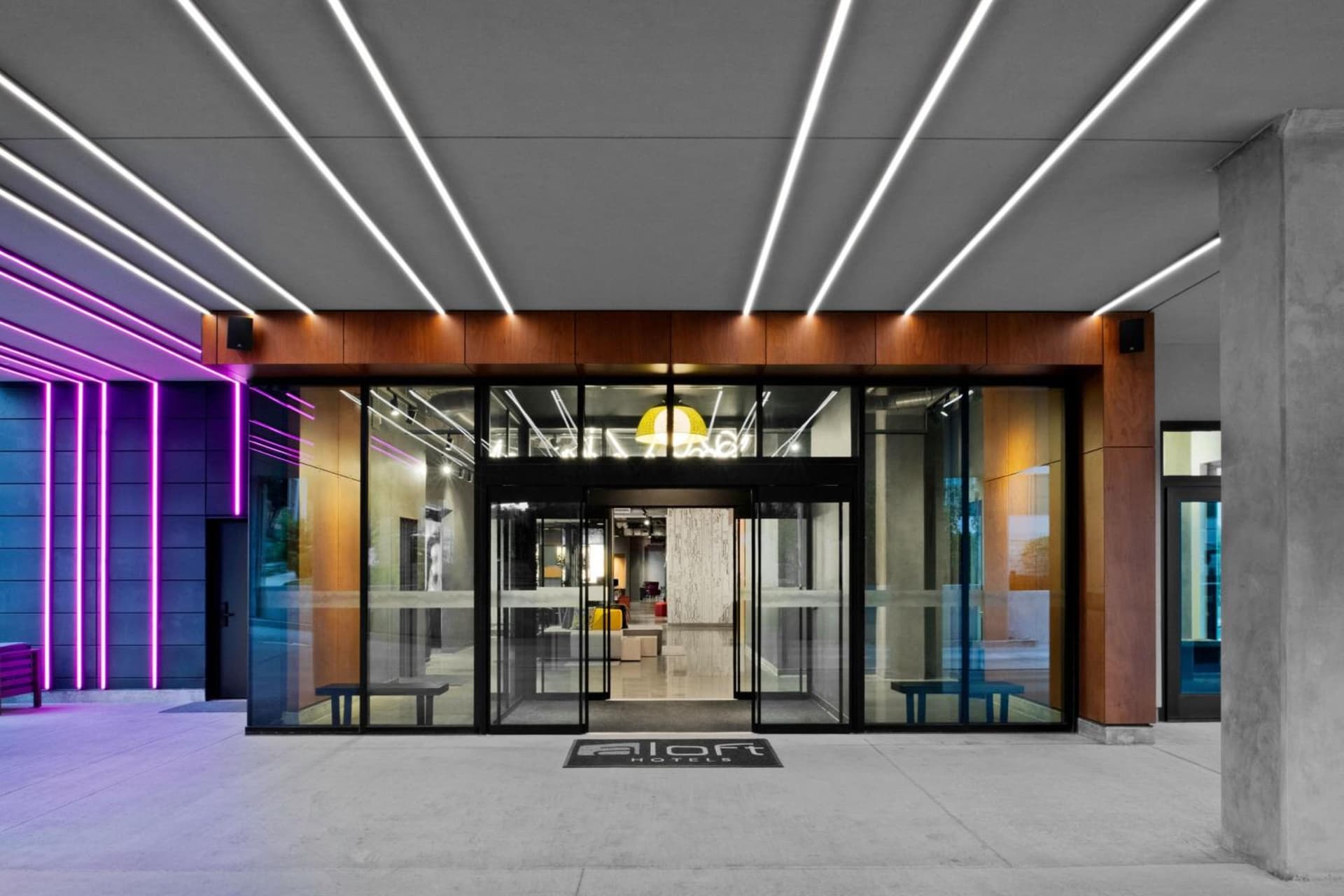 Aloft by Marriott Kansas City Country Club Plaza property views in Kansas City, MO — gallery photo 3