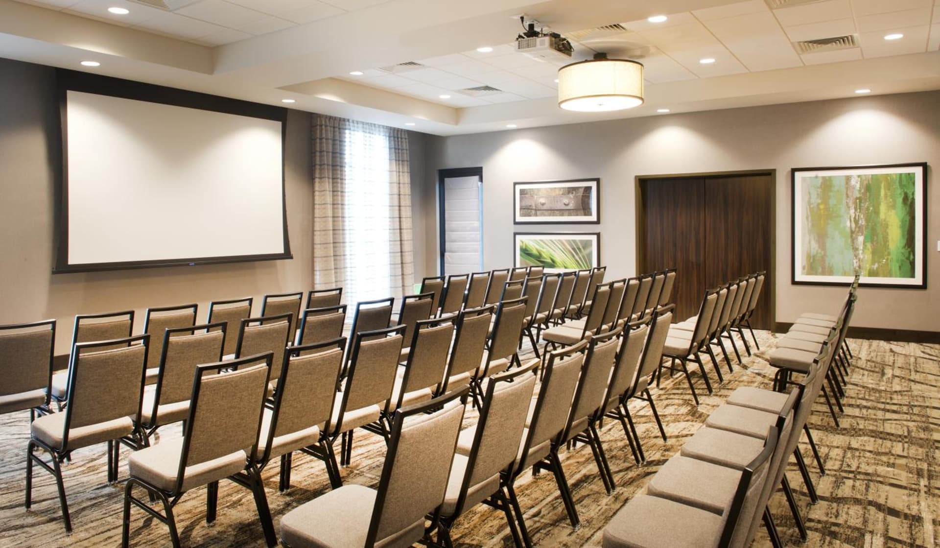 SpringHill Suites by Marriott Bend gallery photo in Bend, OR — image 58