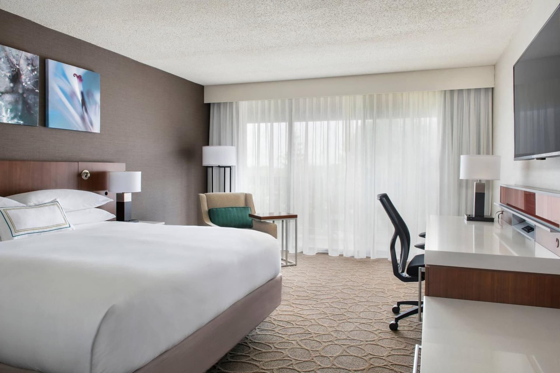 Delta Hotels by Marriott Mount Pleasant gallery photo in Racine, WI — image 79