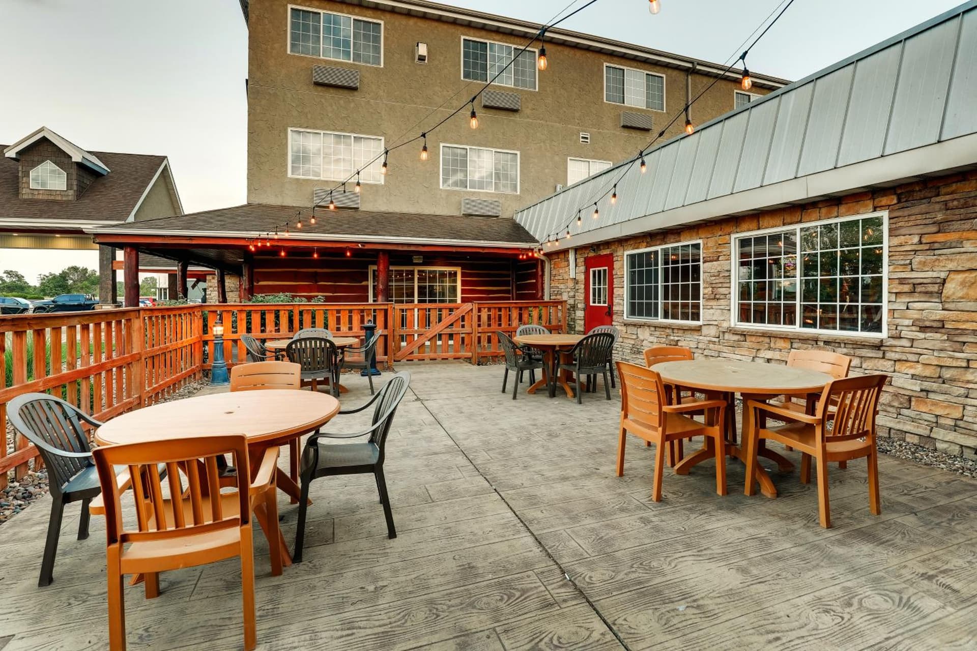Stoney Creek Hotel Columbia gallery photo in Columbia, MO — image 31