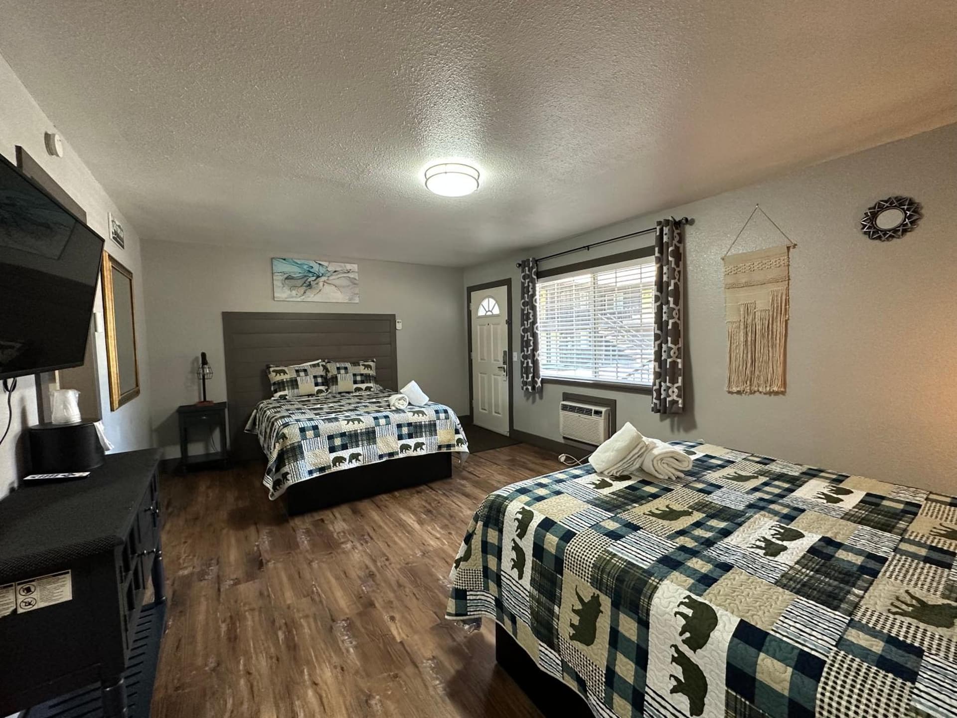 Lake Ridge South Lake Tahoe property views in South Lake Tahoe, CA — gallery photo 3