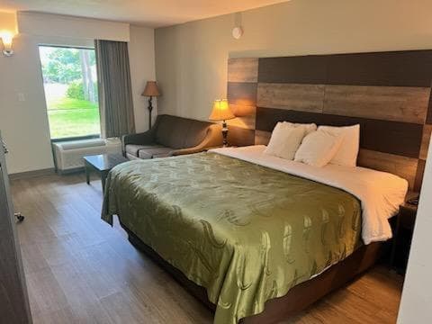 Quality Inn Panama City North gallery photo in Panama City, FL — image 22