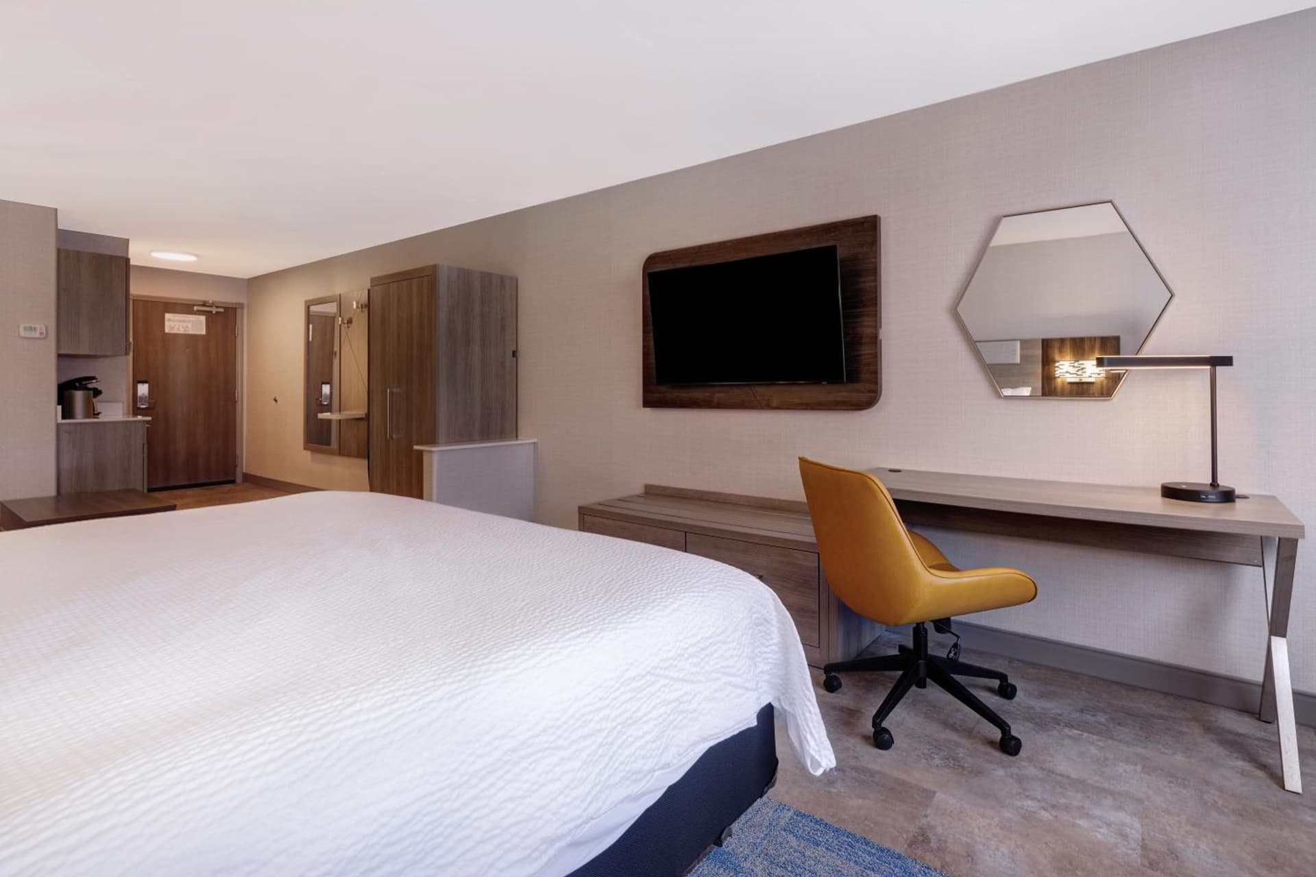 Holiday Inn Express Hotel & Suites Moab by IHG property views in Moab, UT — gallery photo 3