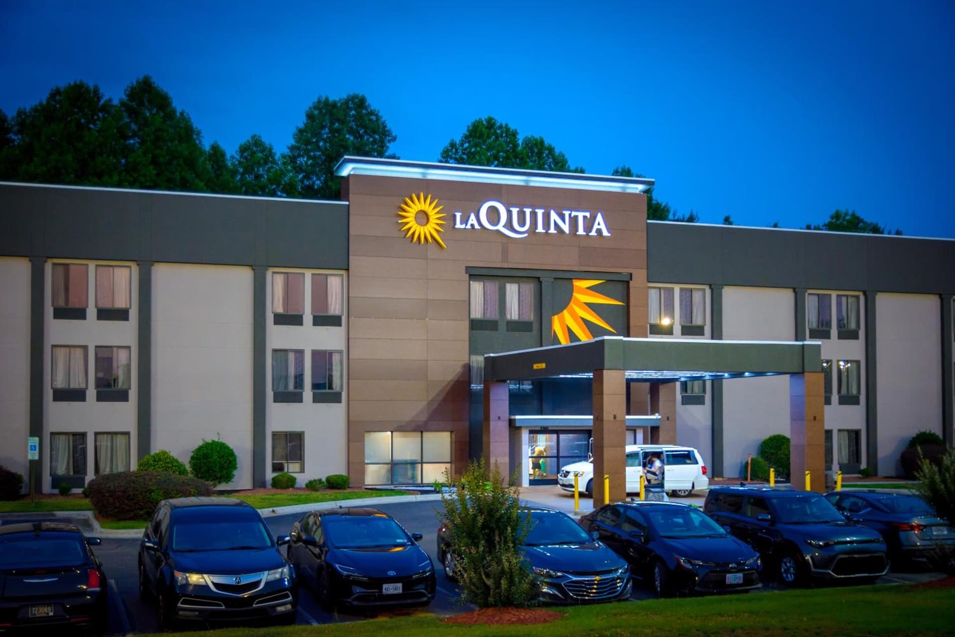 La Quinta Inn & Suites by Wyndham Fayetteville I-95 gallery photo in Fayetteville, NC — image 26