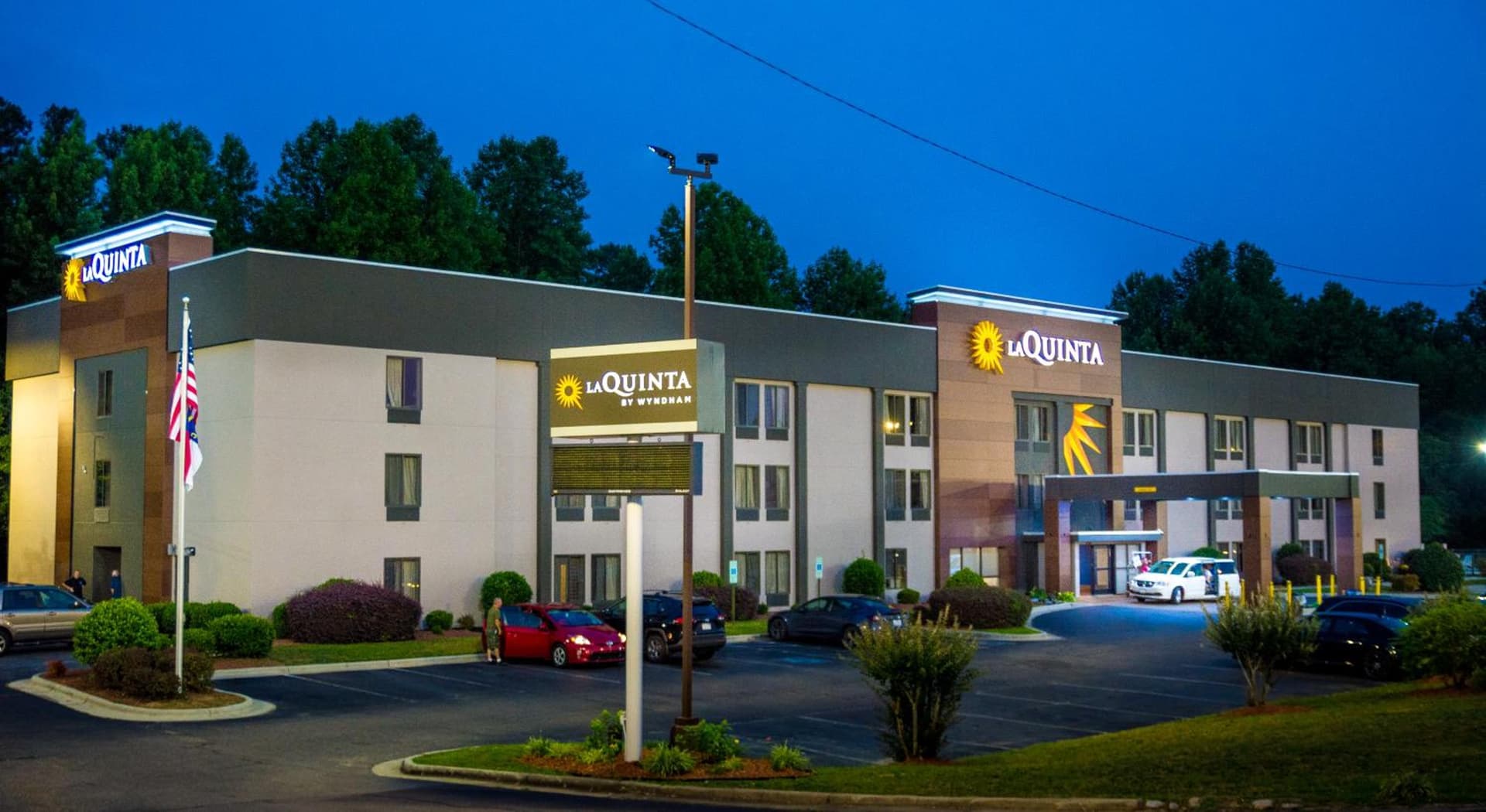 La Quinta Inn & Suites by Wyndham Fayetteville I-95 gallery photo in Fayetteville, NC — image 22