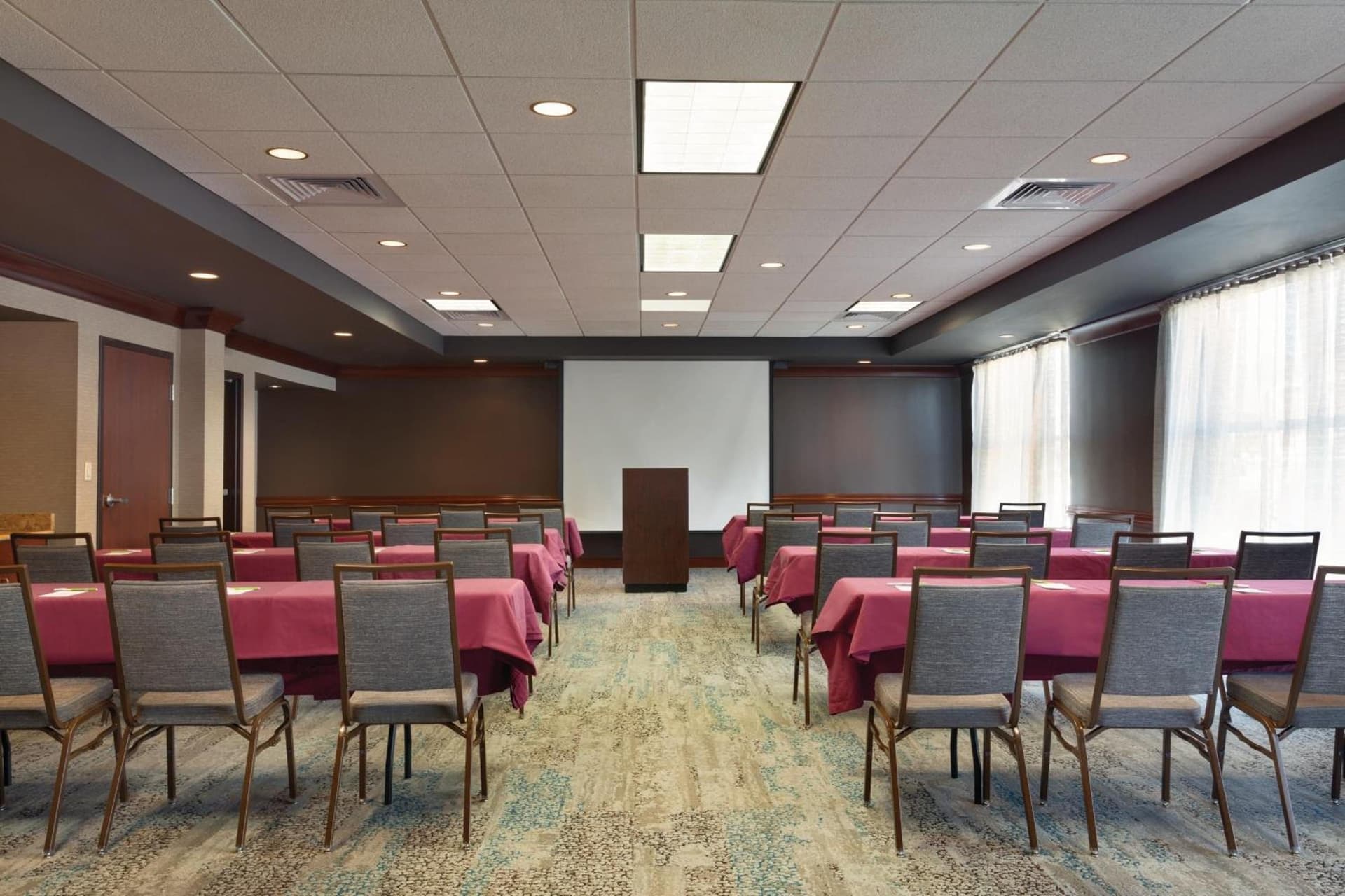 Courtyard by Marriott Fort Smith Downtown gallery photo in Fort Smith, AR — image 31