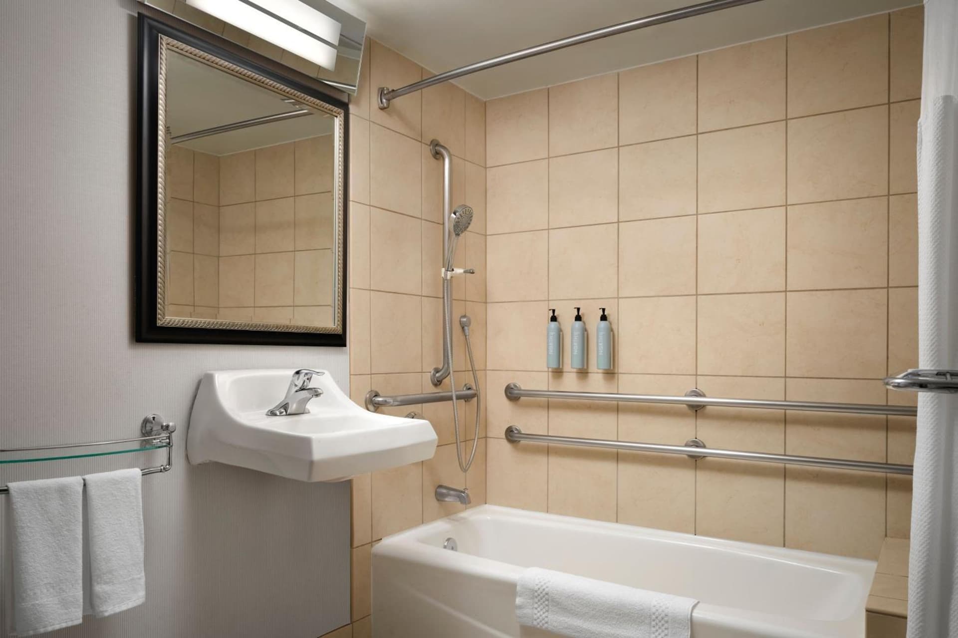 Courtyard by Marriott Santa Rosa gallery photo in Santa Rosa, CA — image 9
