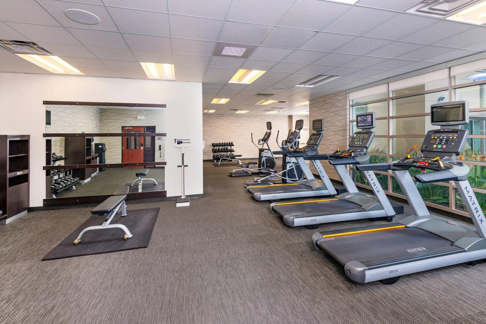 Courtyard by Marriott Santa Ana Orange County gallery photo in Santa Ana, CA — image 9
