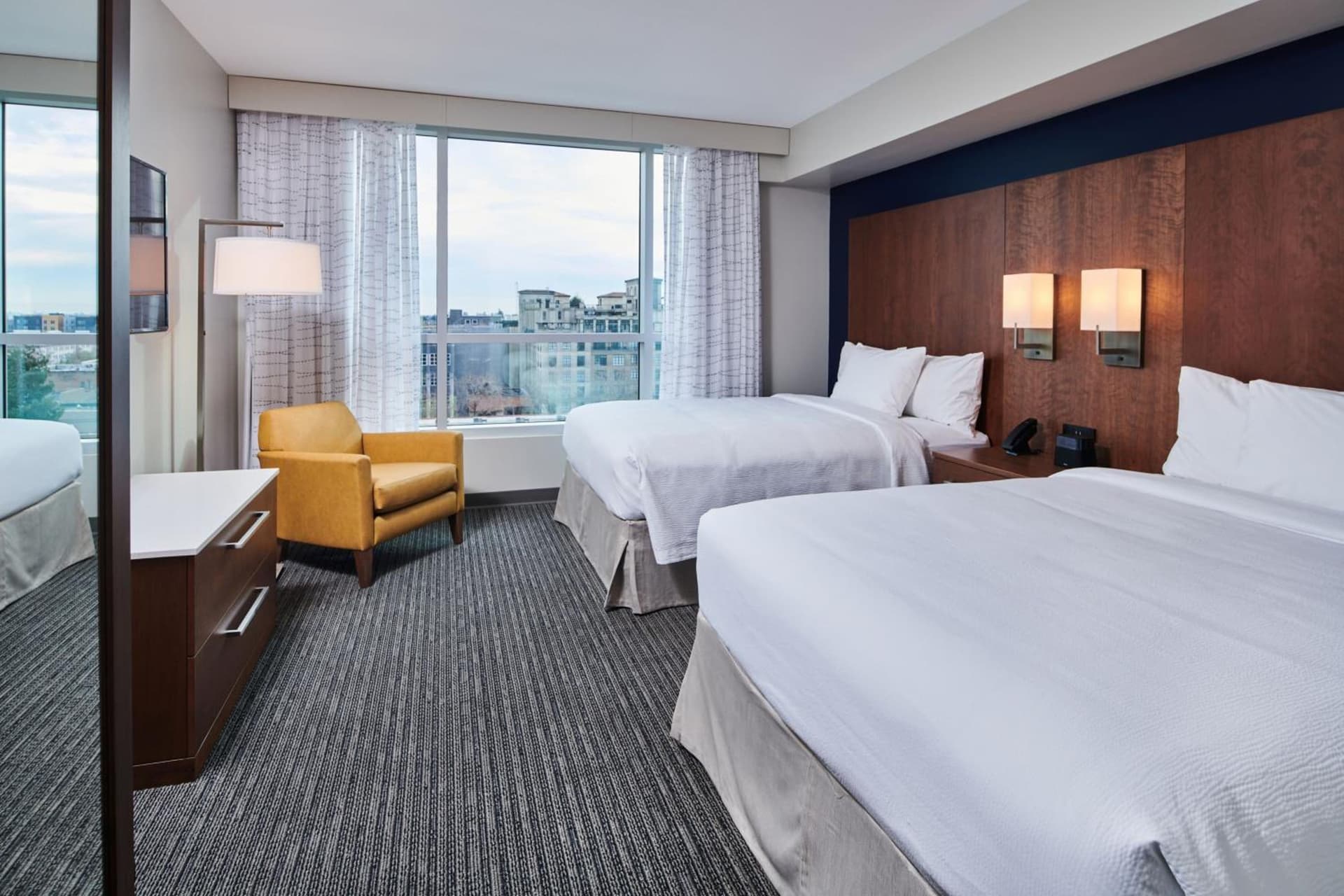 Residence Inn By Marriott Berkeley interior in Berkeley, CA — gallery photo 2