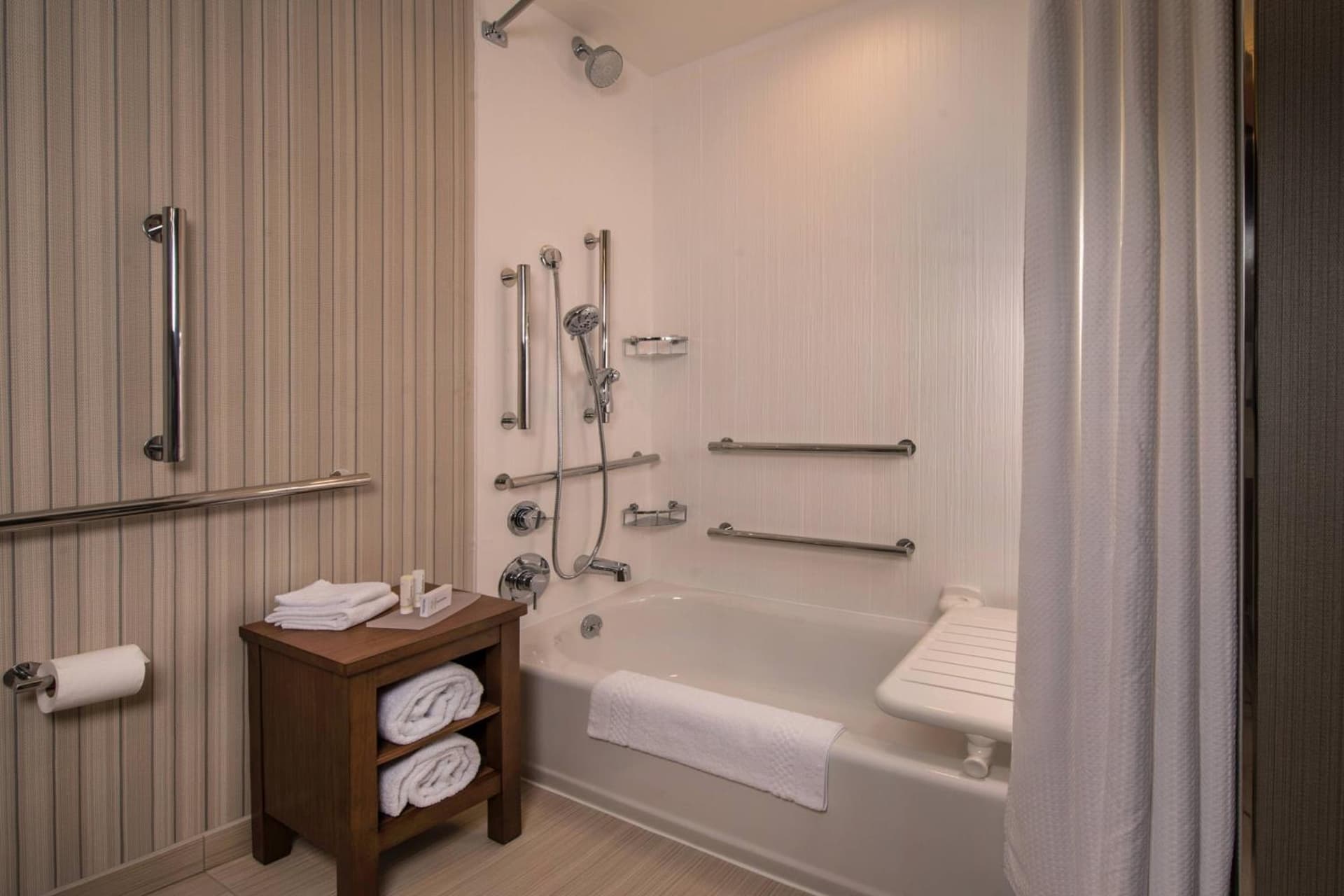 Courtyard by Marriott Hershey Chocolate Avenue gallery photo in Hershey, PA — image 16