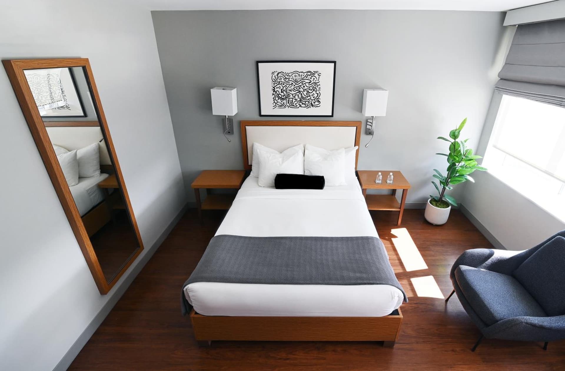 Edge Hotel Washington Heights property views in New York, NY — gallery photo 3