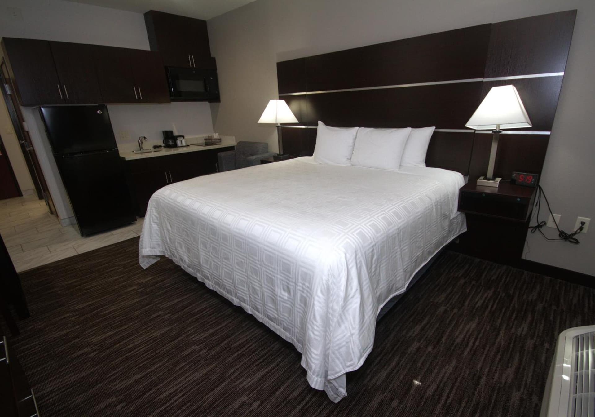 Atrium Hotel and Suites DFW Airport gallery photo in Irving, TX — image 125